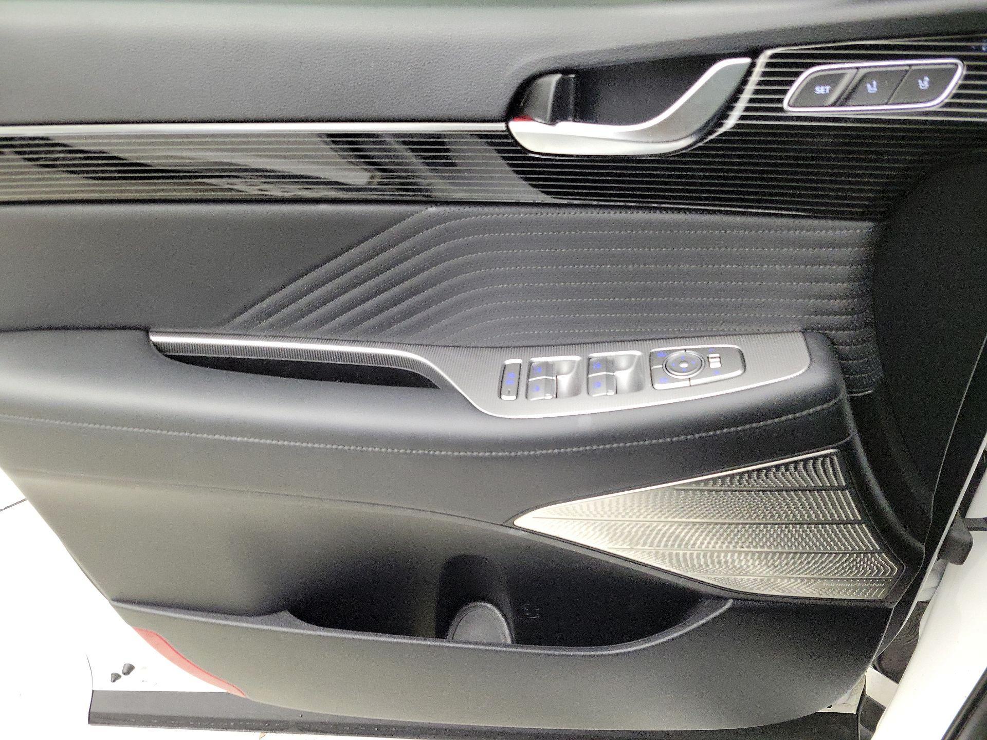 Thumbnail: 2023 Hyundai Palisade - 12