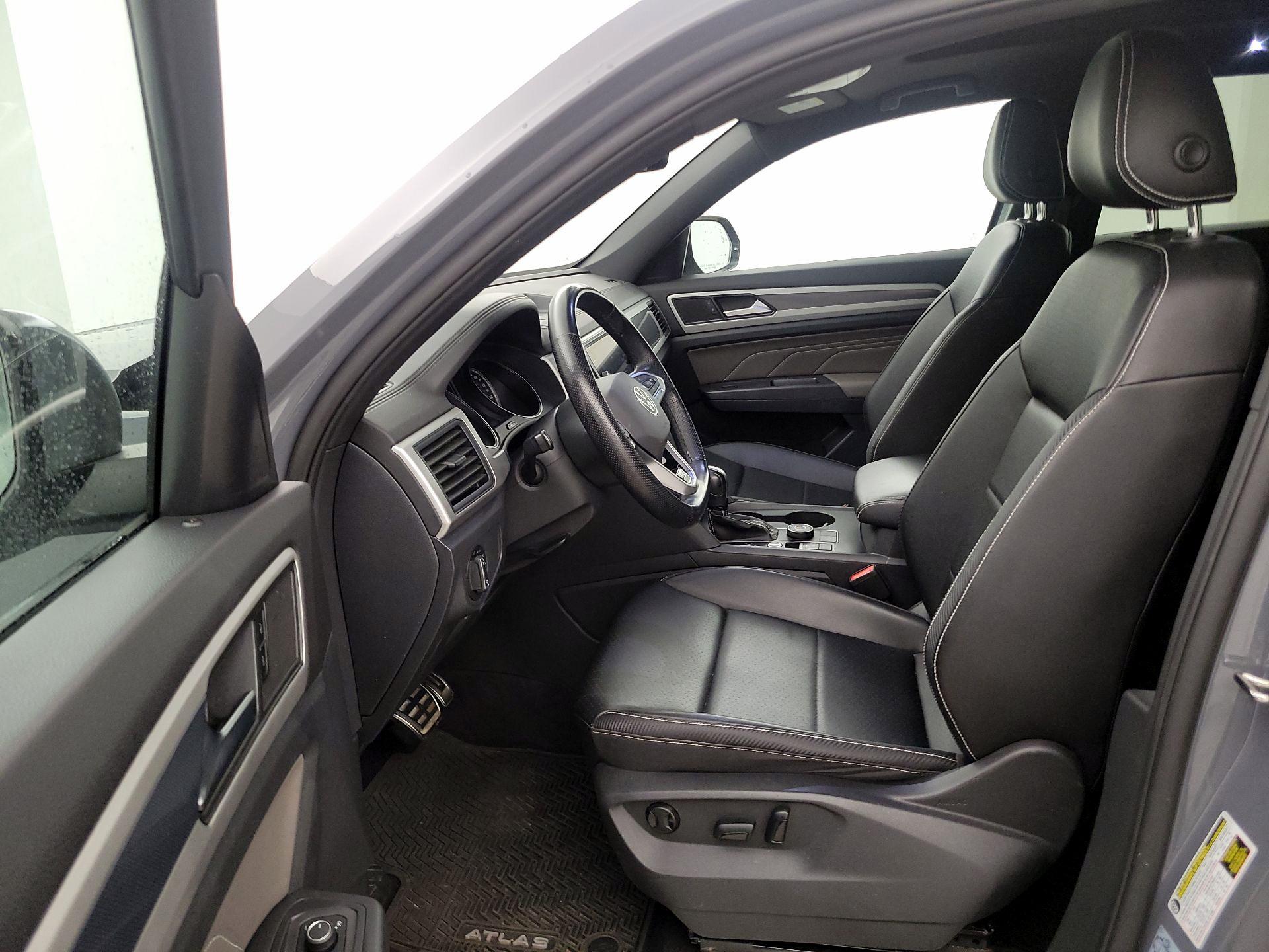 Thumbnail: 2021 Volkswagen Atlas - 11