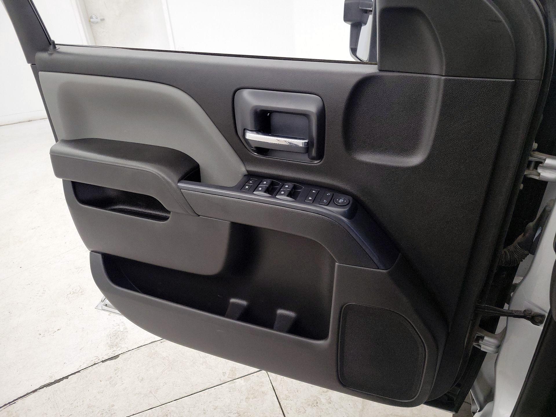 Thumbnail: 2019 Chevrolet Silverado 2500 - 12