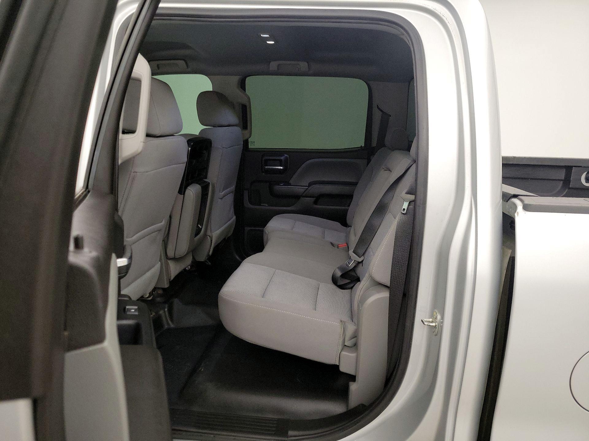 Thumbnail: 2019 Chevrolet Silverado 2500 - 19