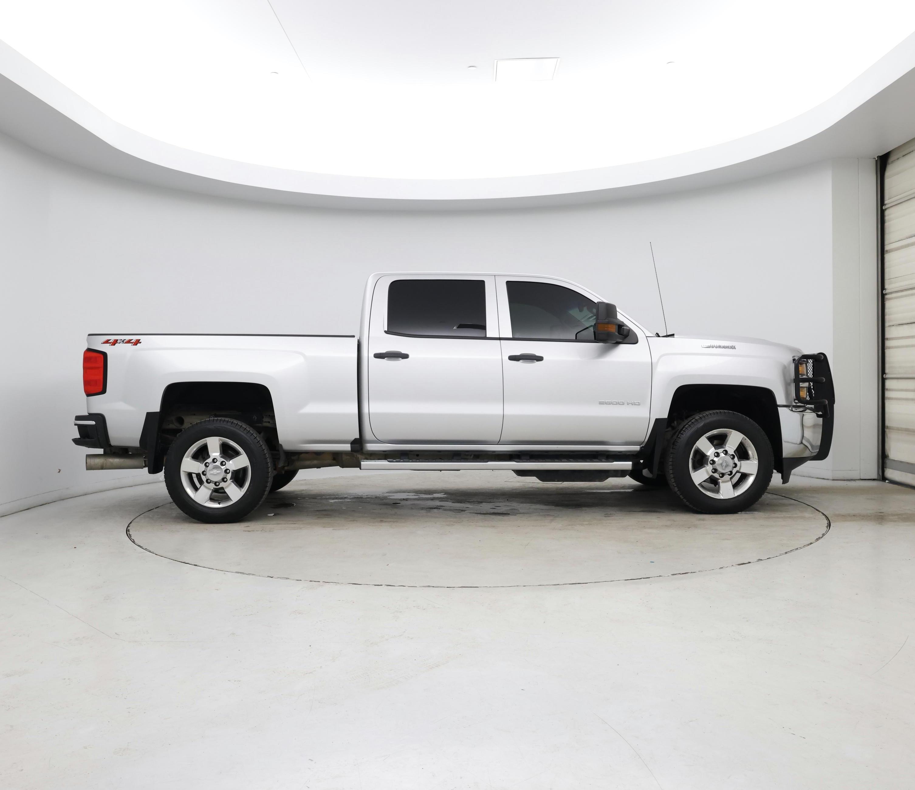 Thumbnail: 2019 Chevrolet Silverado 2500 - 7