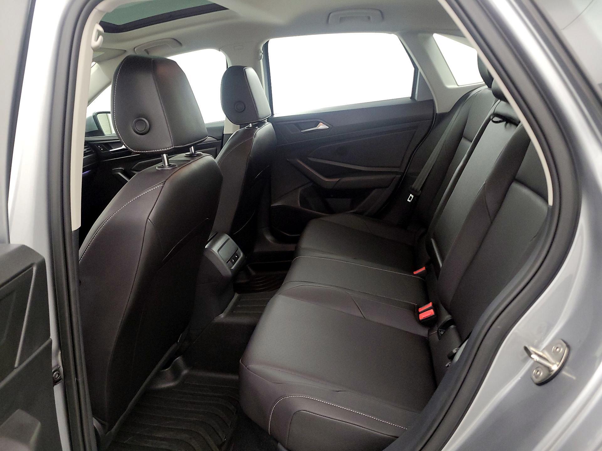 Thumbnail: 2020 Volkswagen Jetta - 20