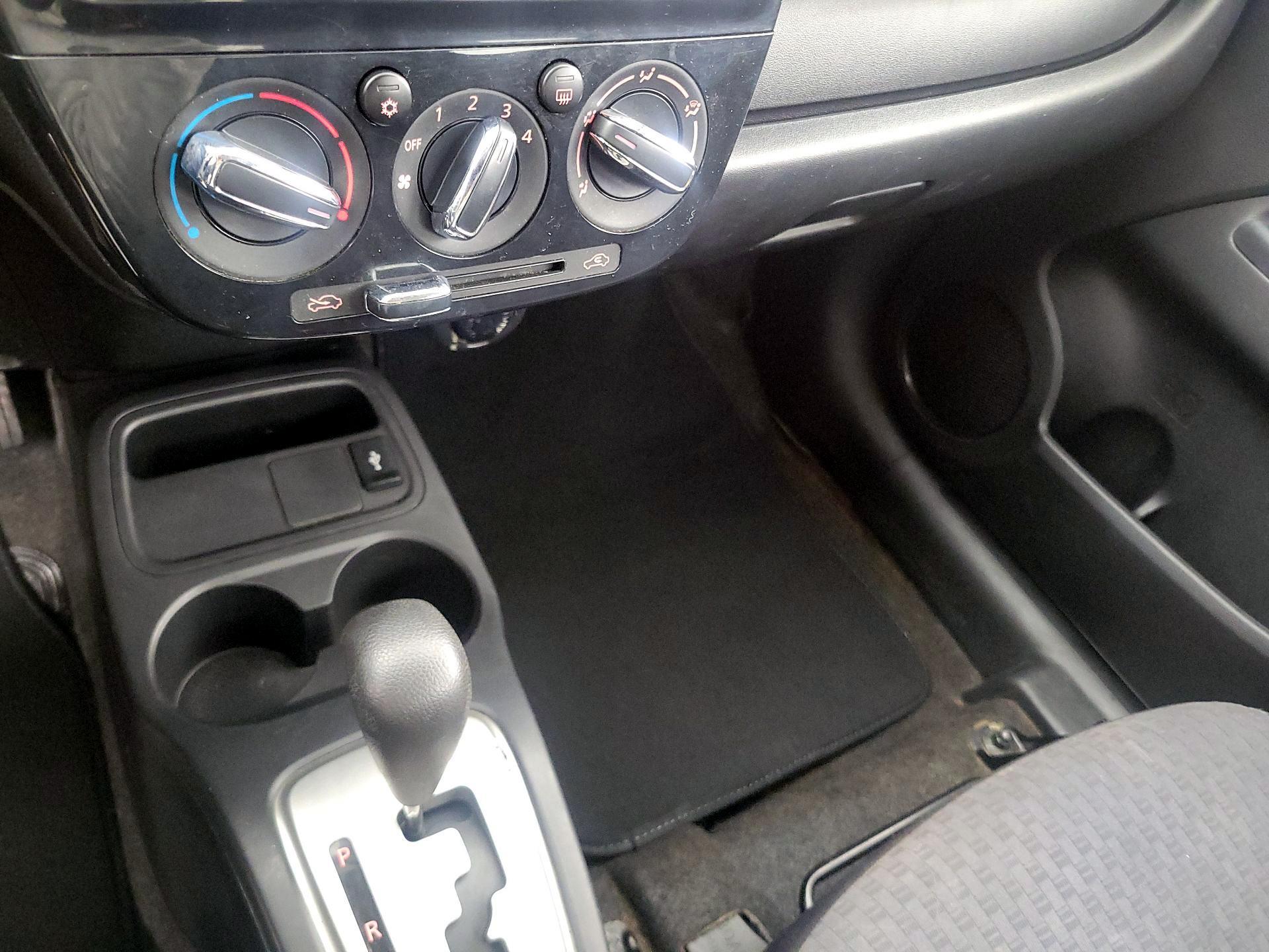 Thumbnail: 2018 Mitsubishi Mirage - 16