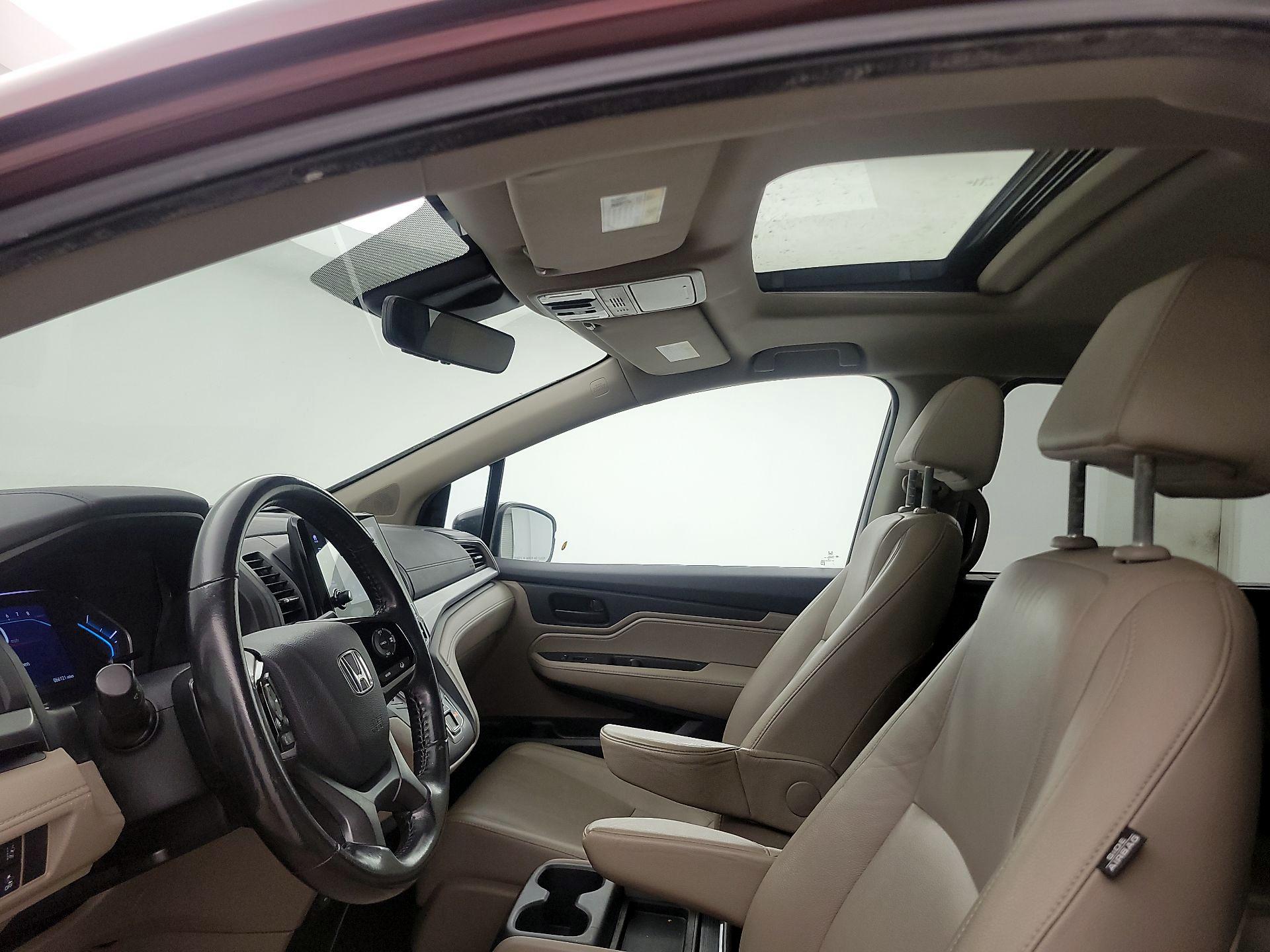 Thumbnail: 2019 Honda Odyssey - 19