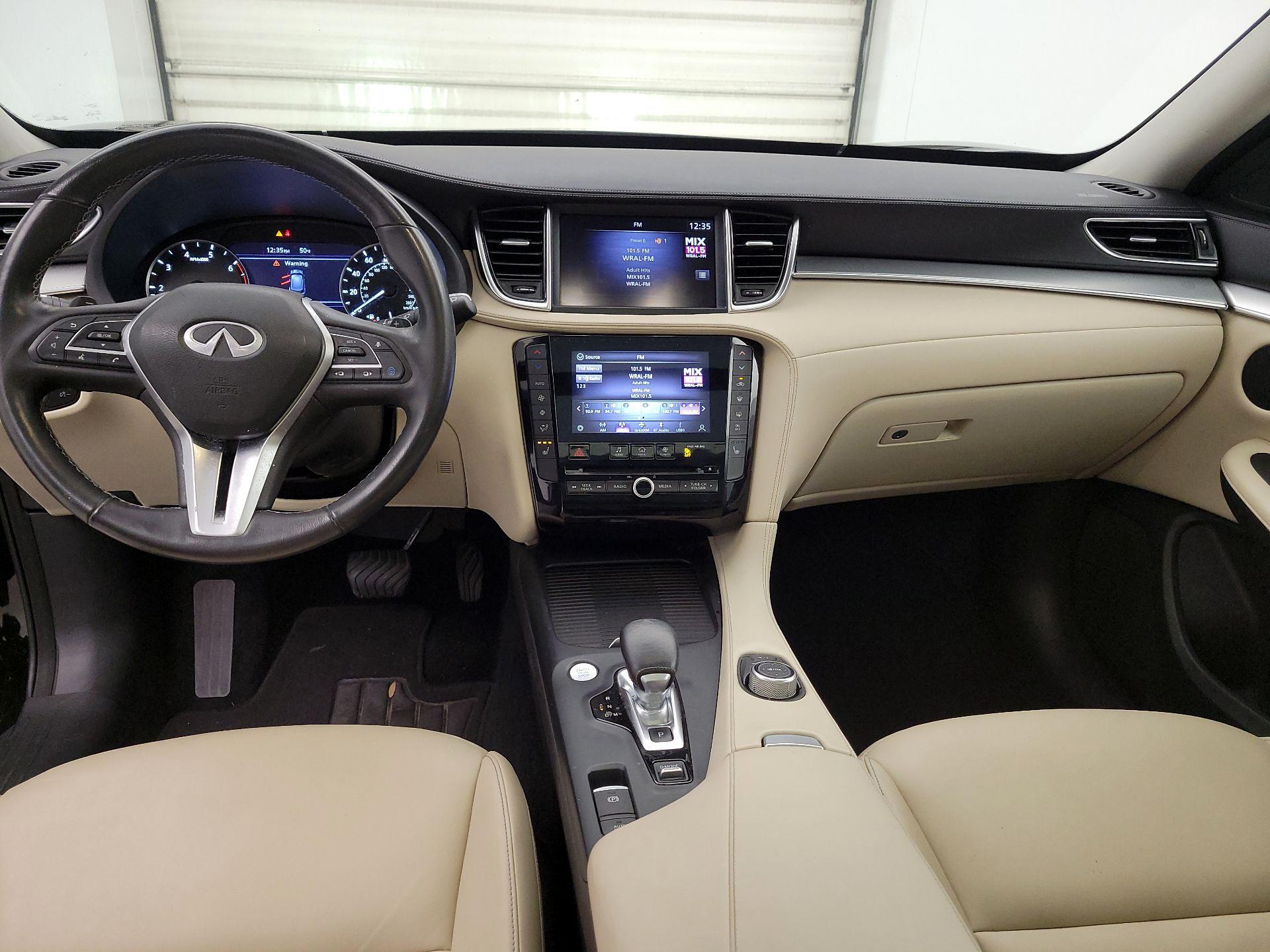 Thumbnail: 2021 INFINITI QX50 - 9