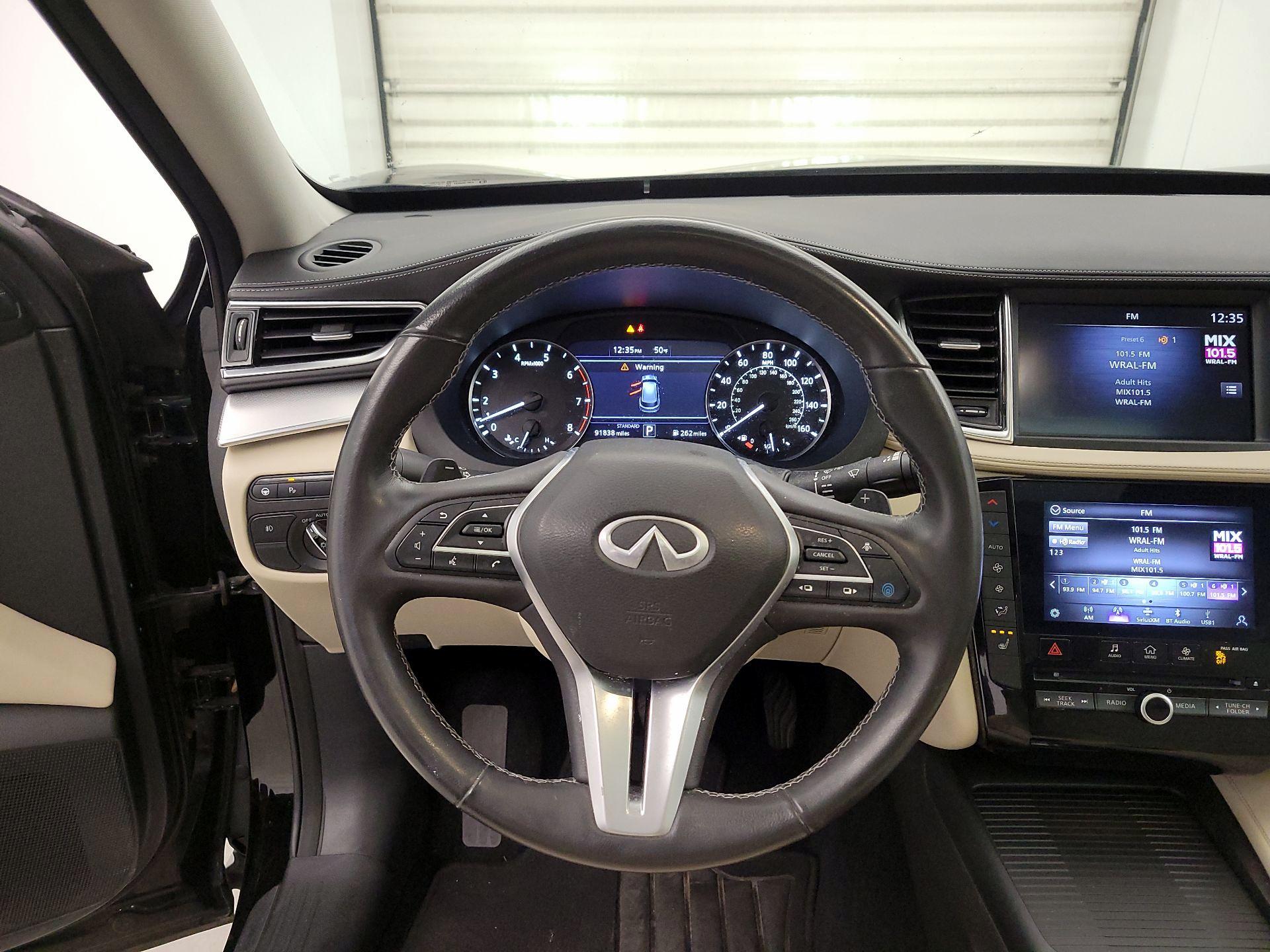 Thumbnail: 2021 INFINITI QX50 - 10