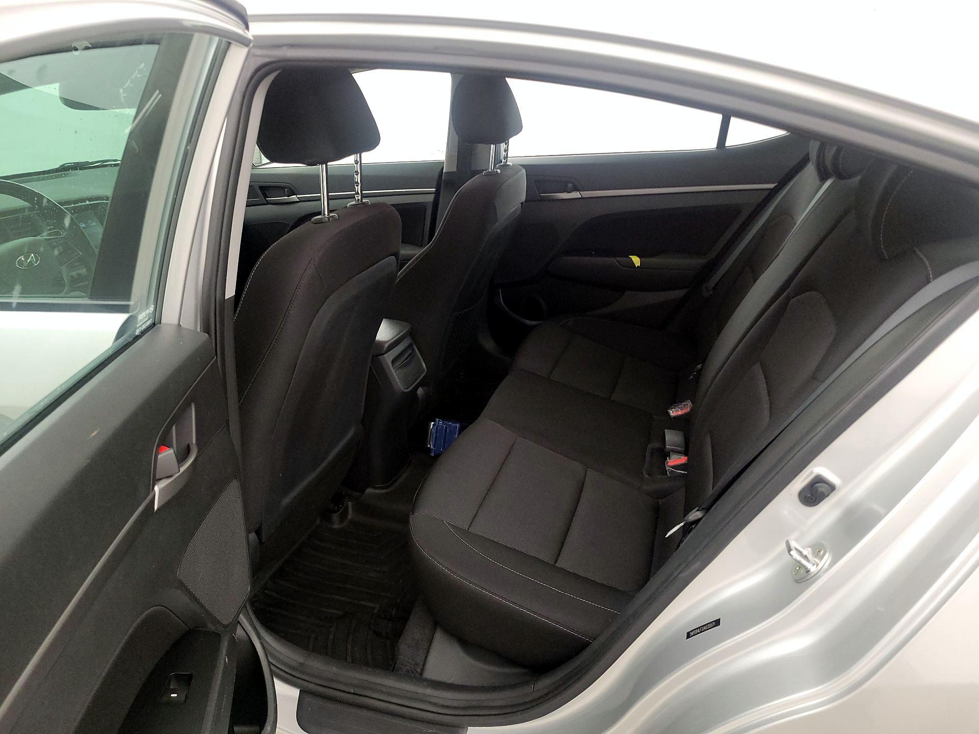 Thumbnail: 2018 Hyundai Elantra - 20