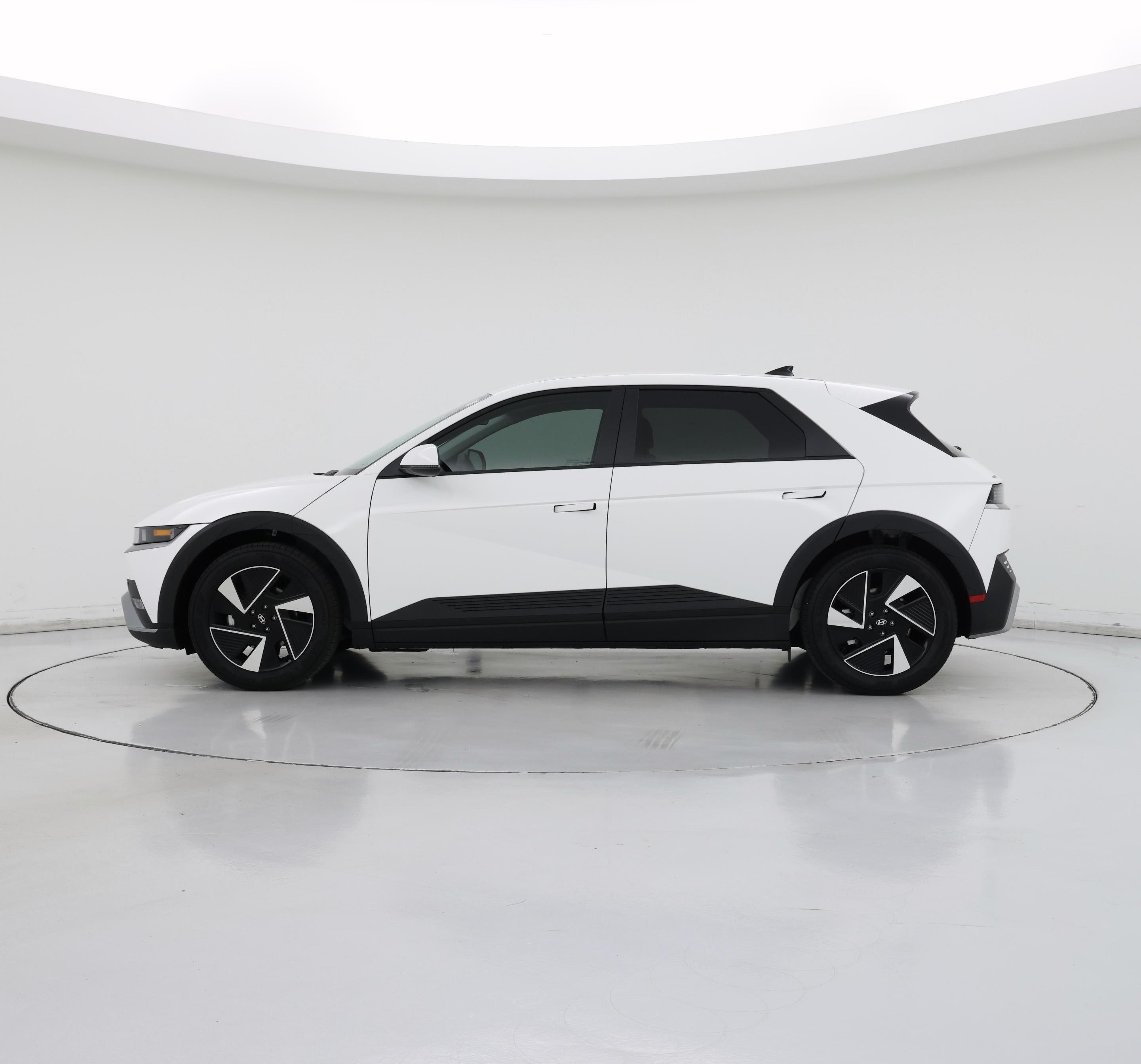 Thumbnail: 2025 Hyundai Ioniq 5 - 3