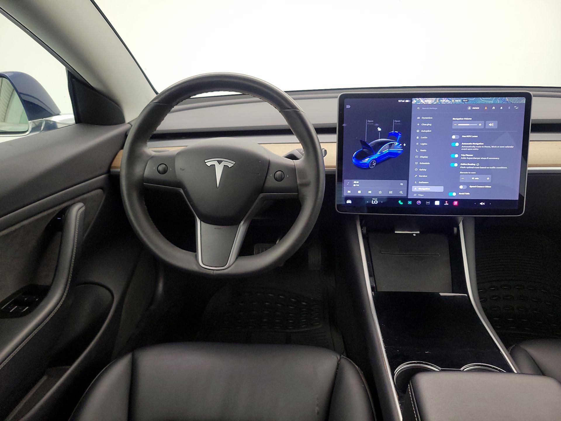 Thumbnail: 2020 Tesla Model 3 - 10