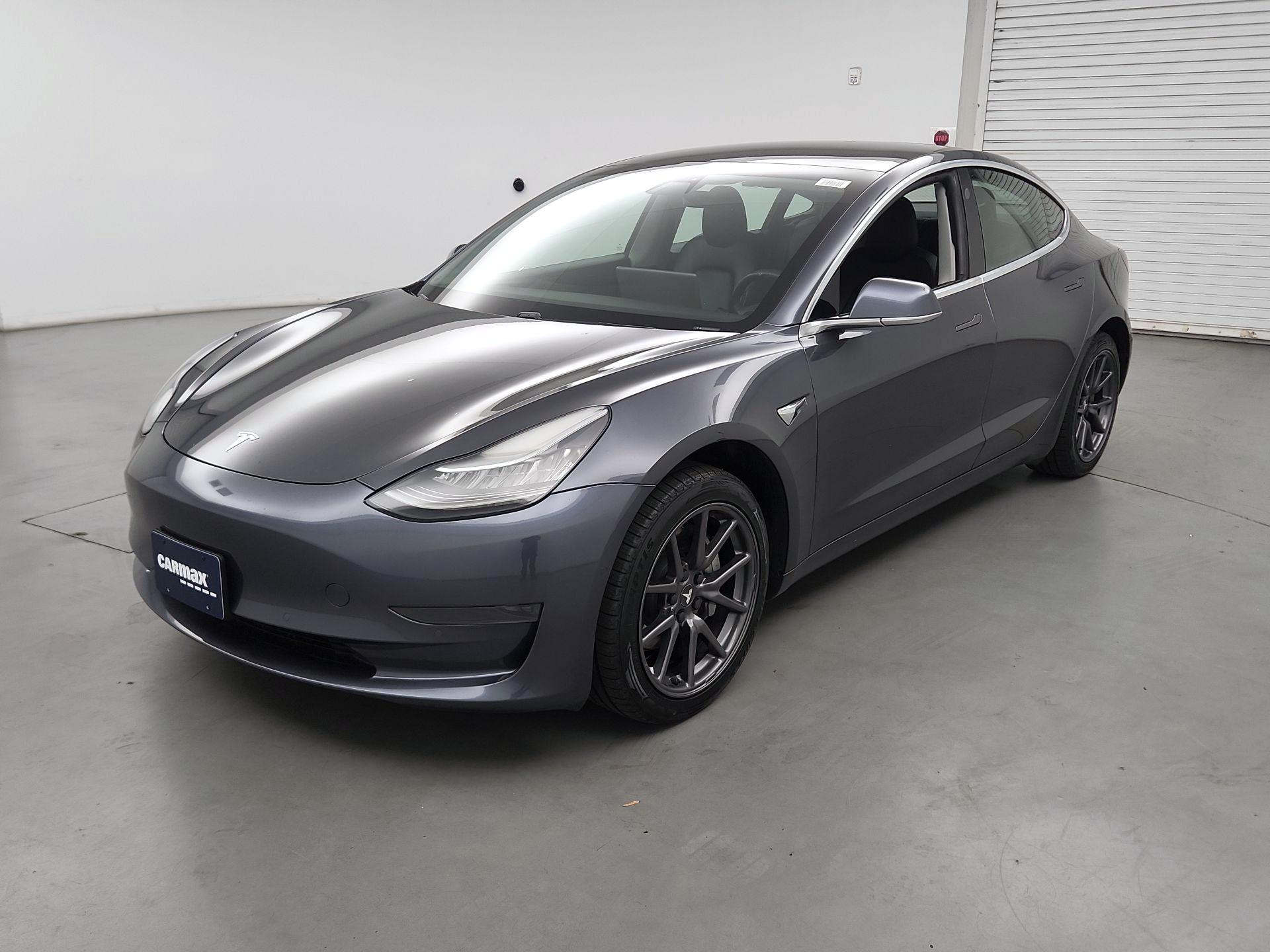 Thumbnail: 2020 Tesla Model 3 - 3