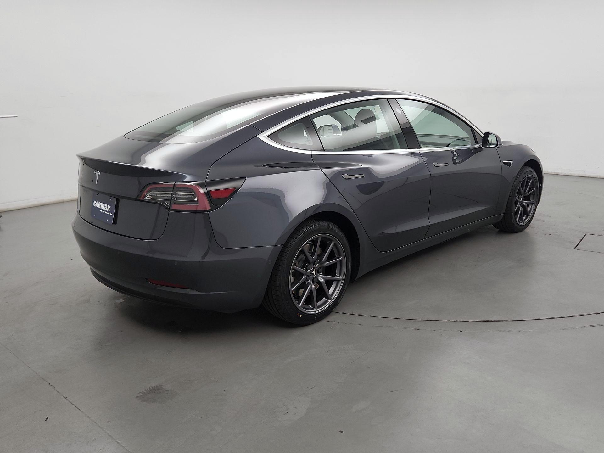 Thumbnail: 2020 Tesla Model 3 - 5