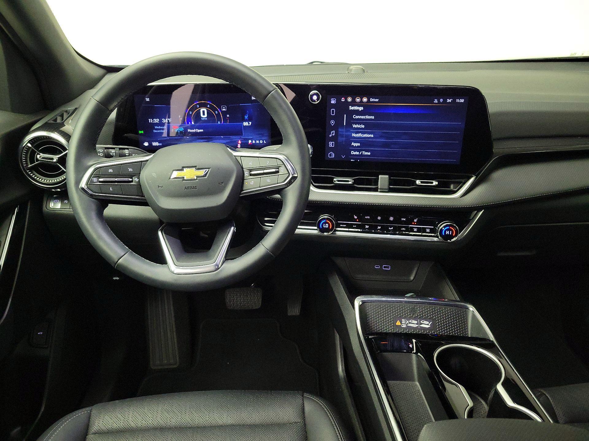 Thumbnail: 2025 Chevrolet Equinox - 10