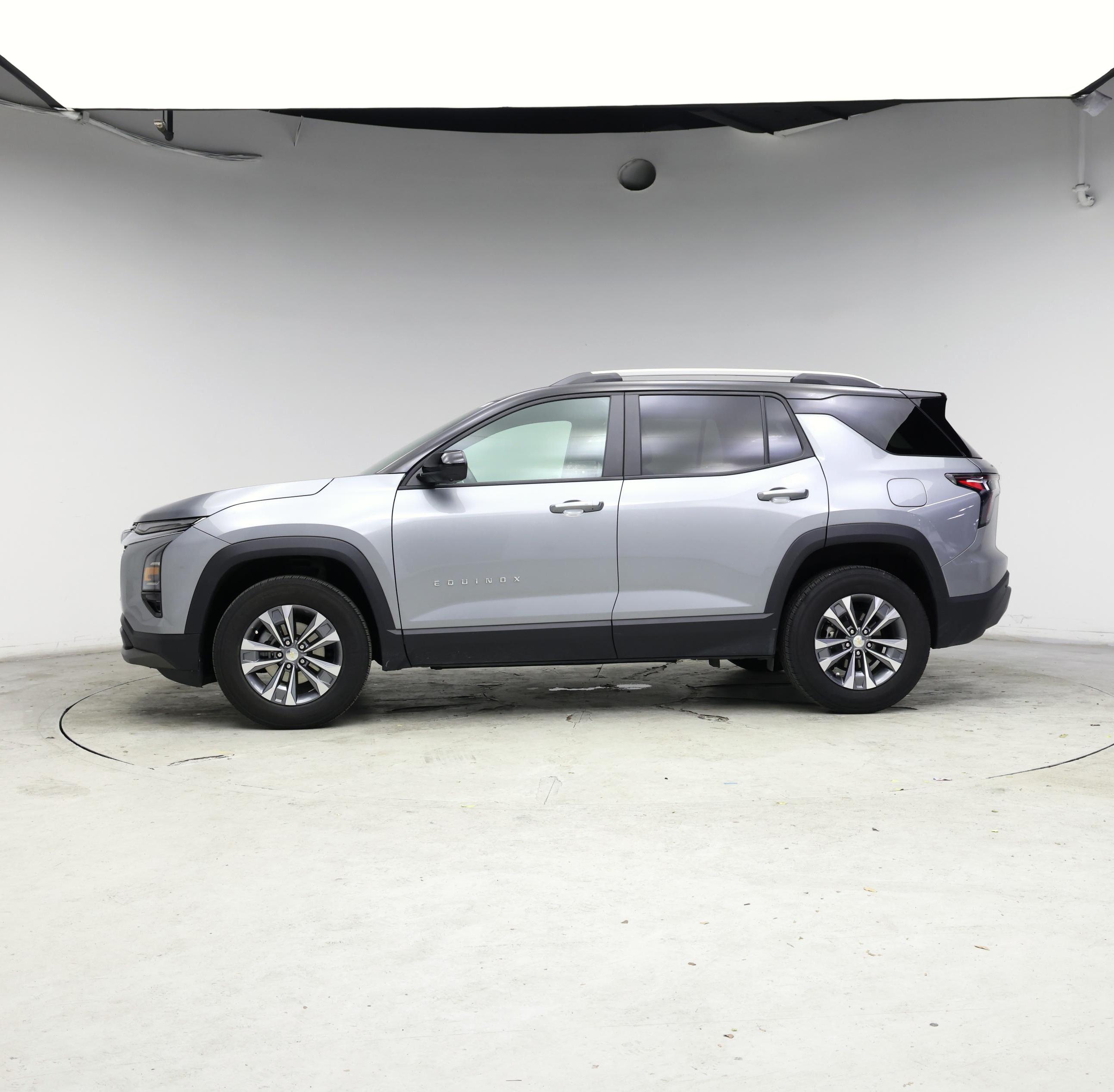 Thumbnail: 2025 Chevrolet Equinox - 3