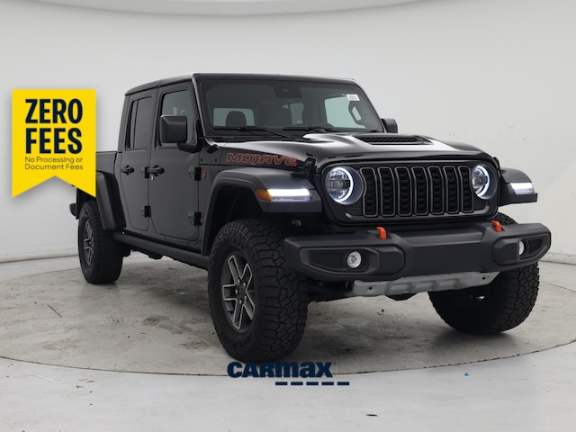 Black 2025 Jeep Gladiator Mojave Crew Cab 4WD Pickup Truck Four-Wheel Drive Automatic