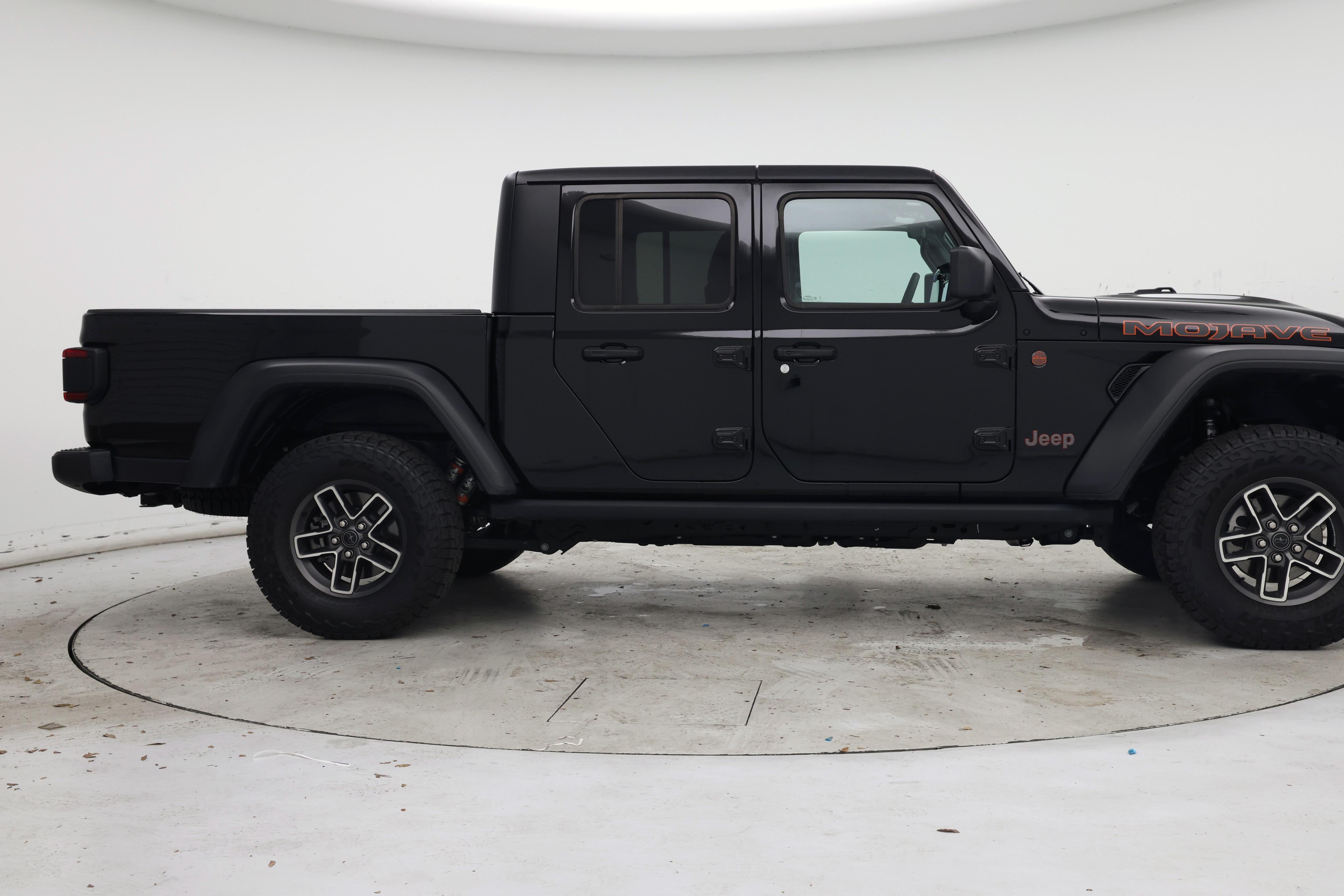 Thumbnail: 2025 Jeep Gladiator - 7