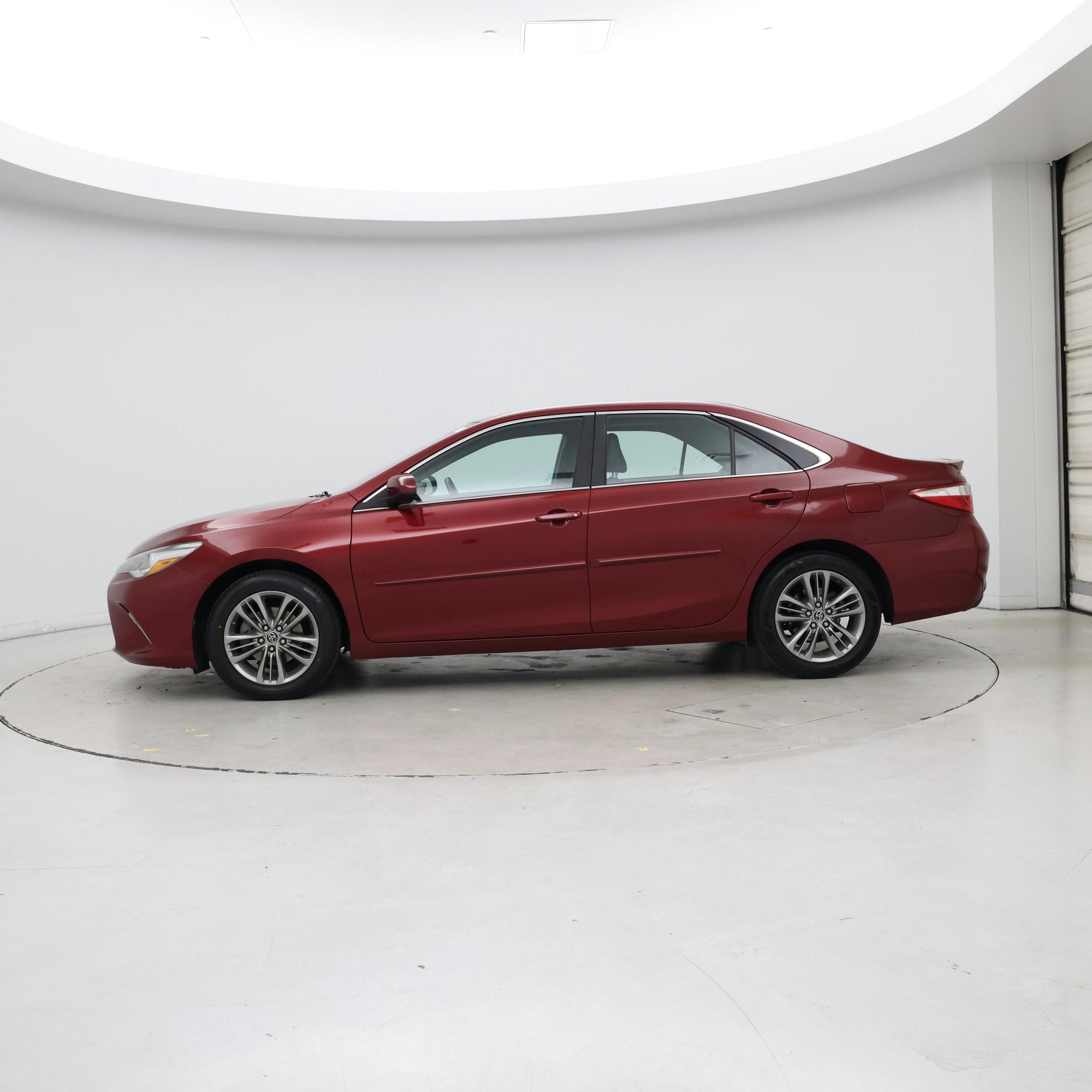 Thumbnail: 2015 Toyota Camry - 3