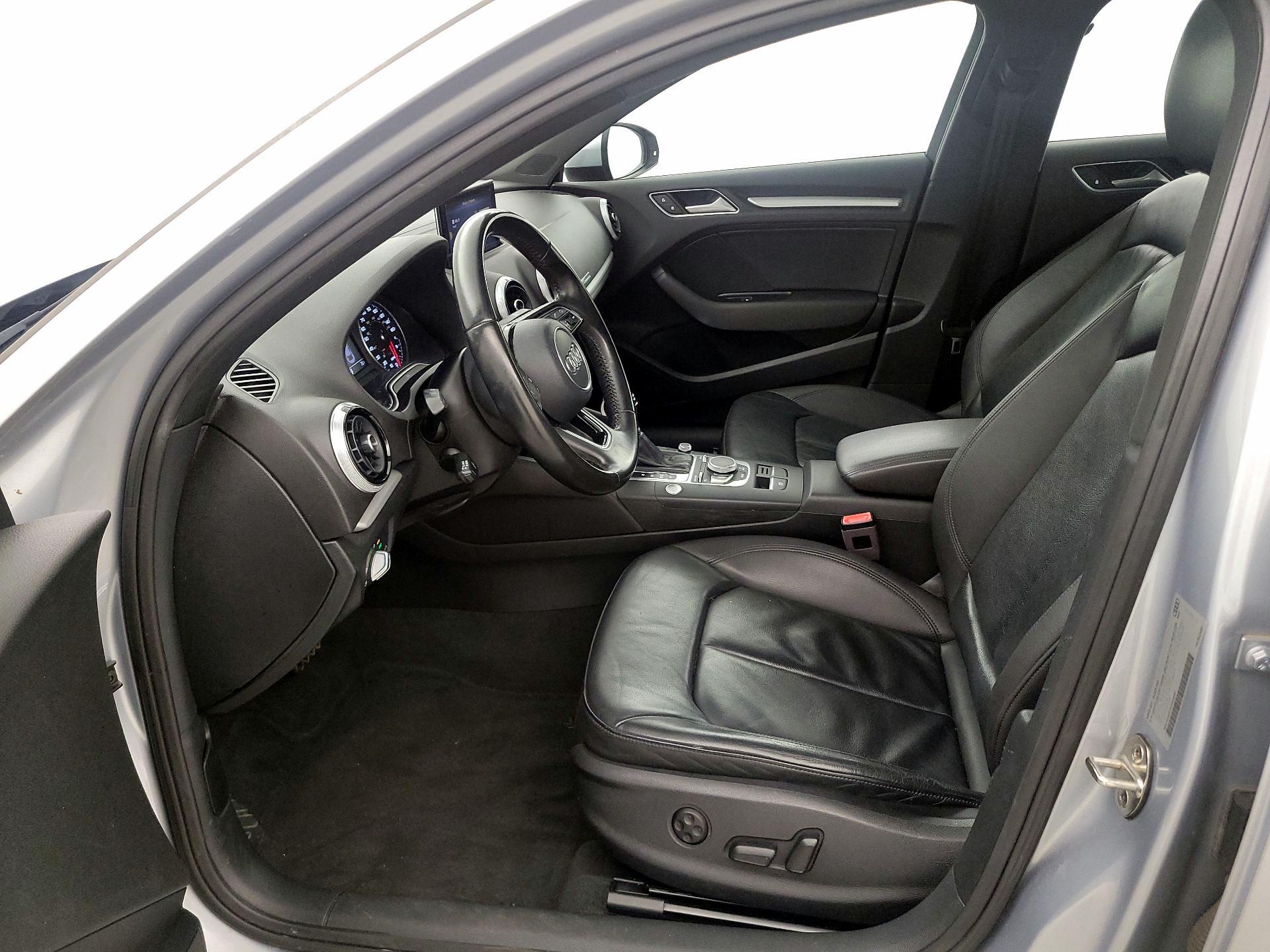 Thumbnail: 2017 Audi A3 - 11