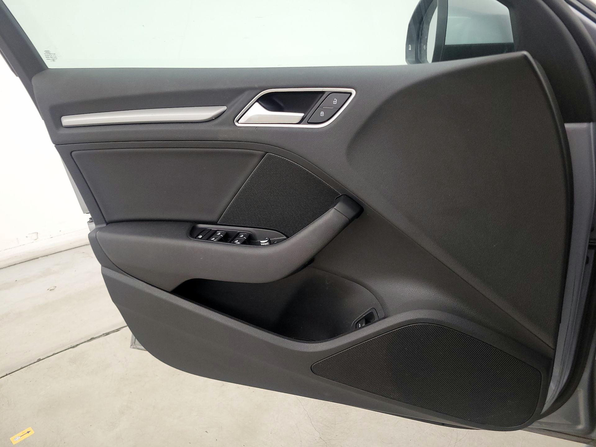 Thumbnail: 2017 Audi A3 - 12