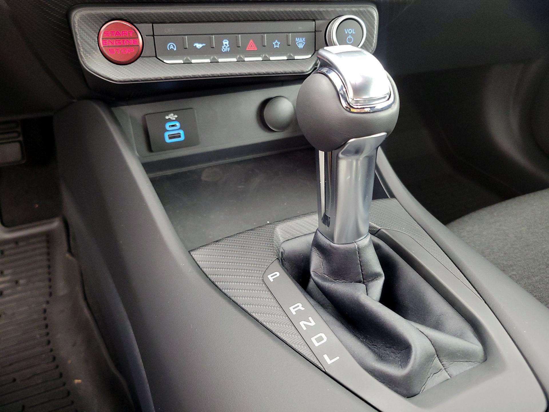 Thumbnail: 2025 Ford Mustang - 17