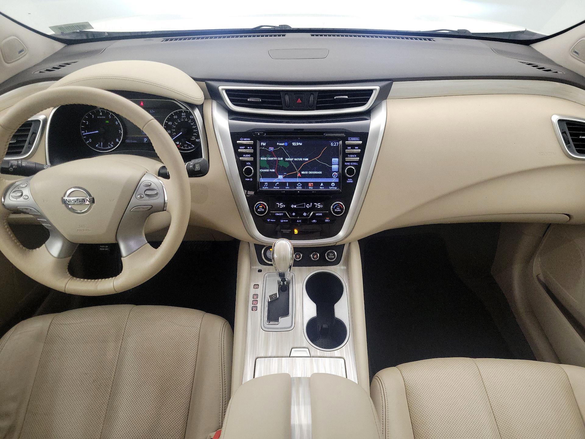 Thumbnail: 2016 Nissan Murano - 8