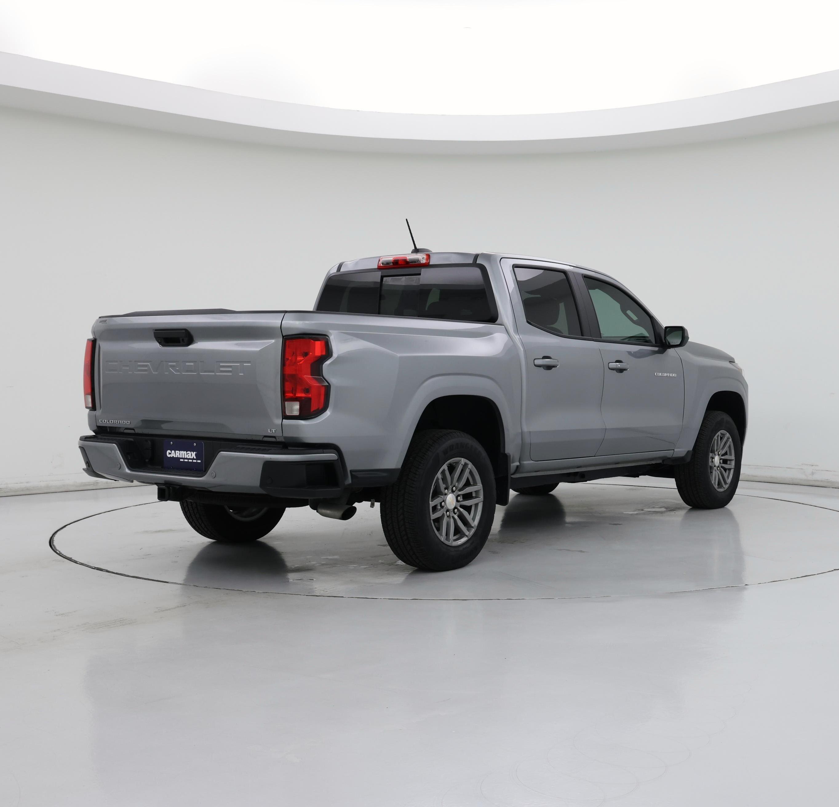 Thumbnail: 2024 Chevrolet Colorado - 8