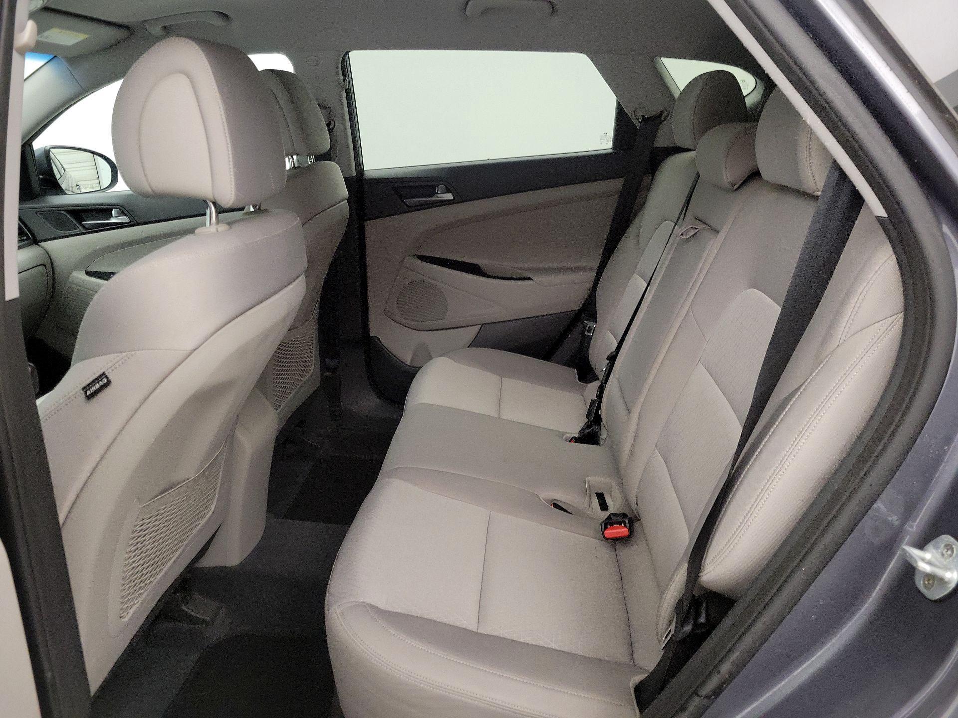 Thumbnail: 2016 Hyundai Tucson - 19