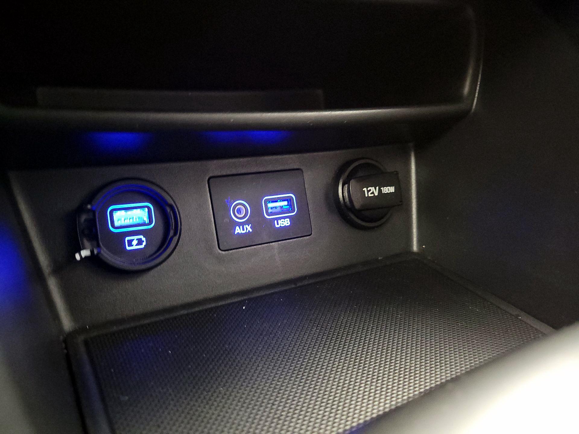 Thumbnail: 2019 Hyundai Kona - 18