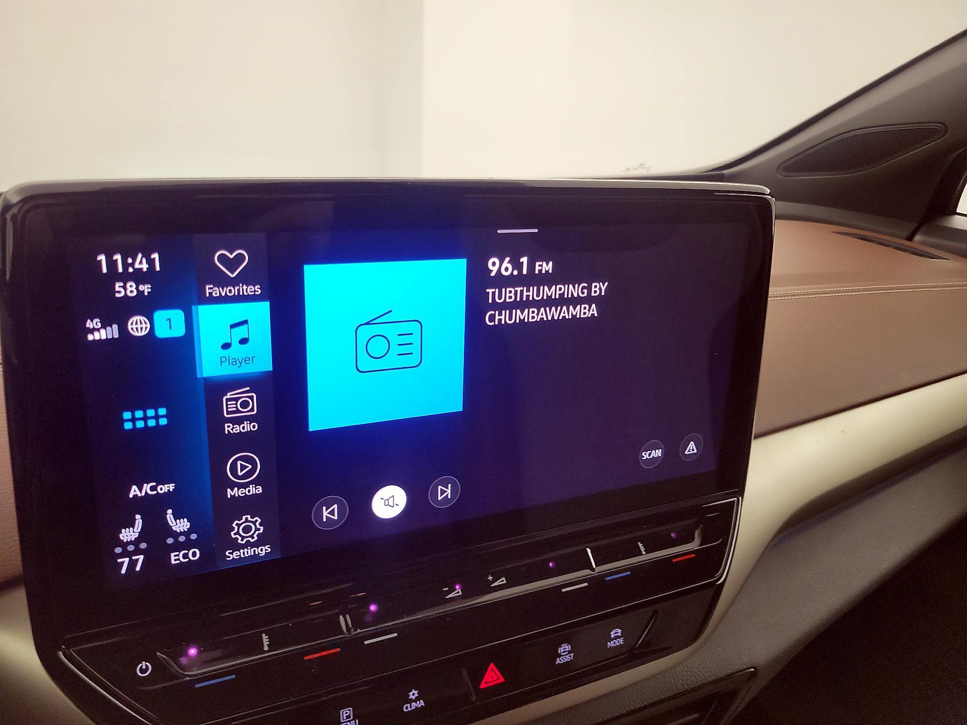 Thumbnail: 2023 Volkswagen ID.4 - 16