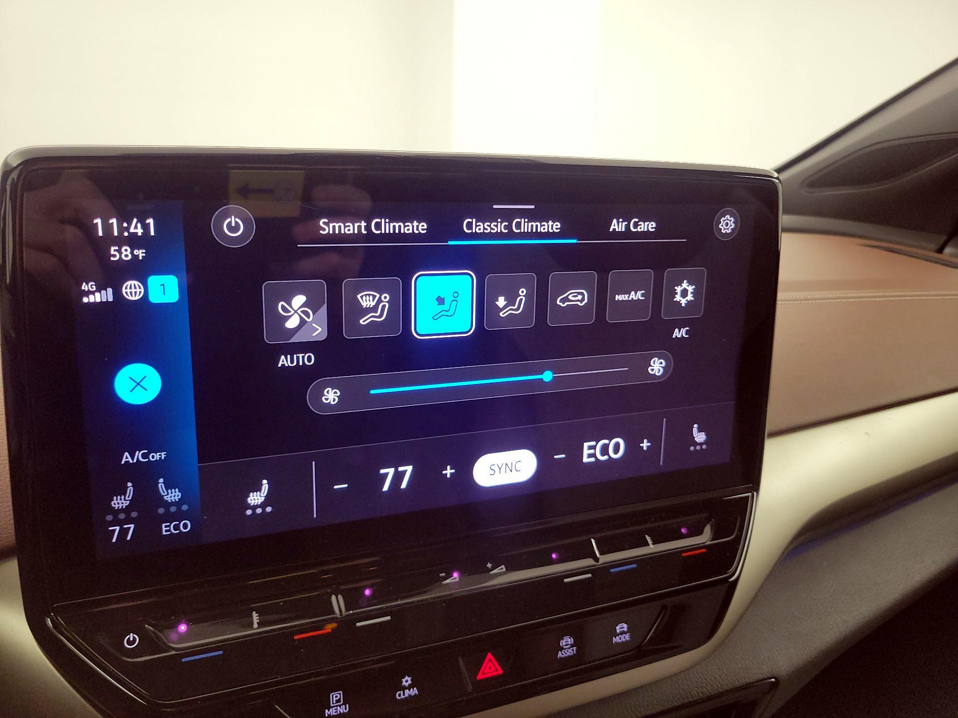 Thumbnail: 2023 Volkswagen ID.4 - 17