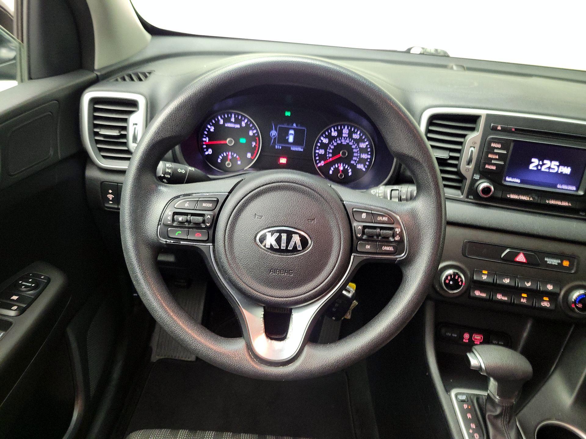 Thumbnail: 2017 Kia Sportage - 10