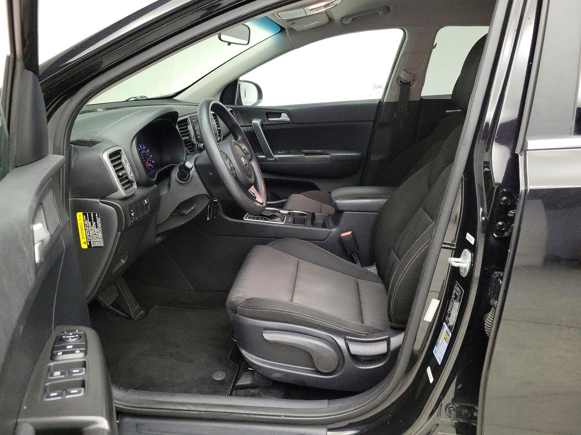 Thumbnail: 2017 Kia Sportage - 12