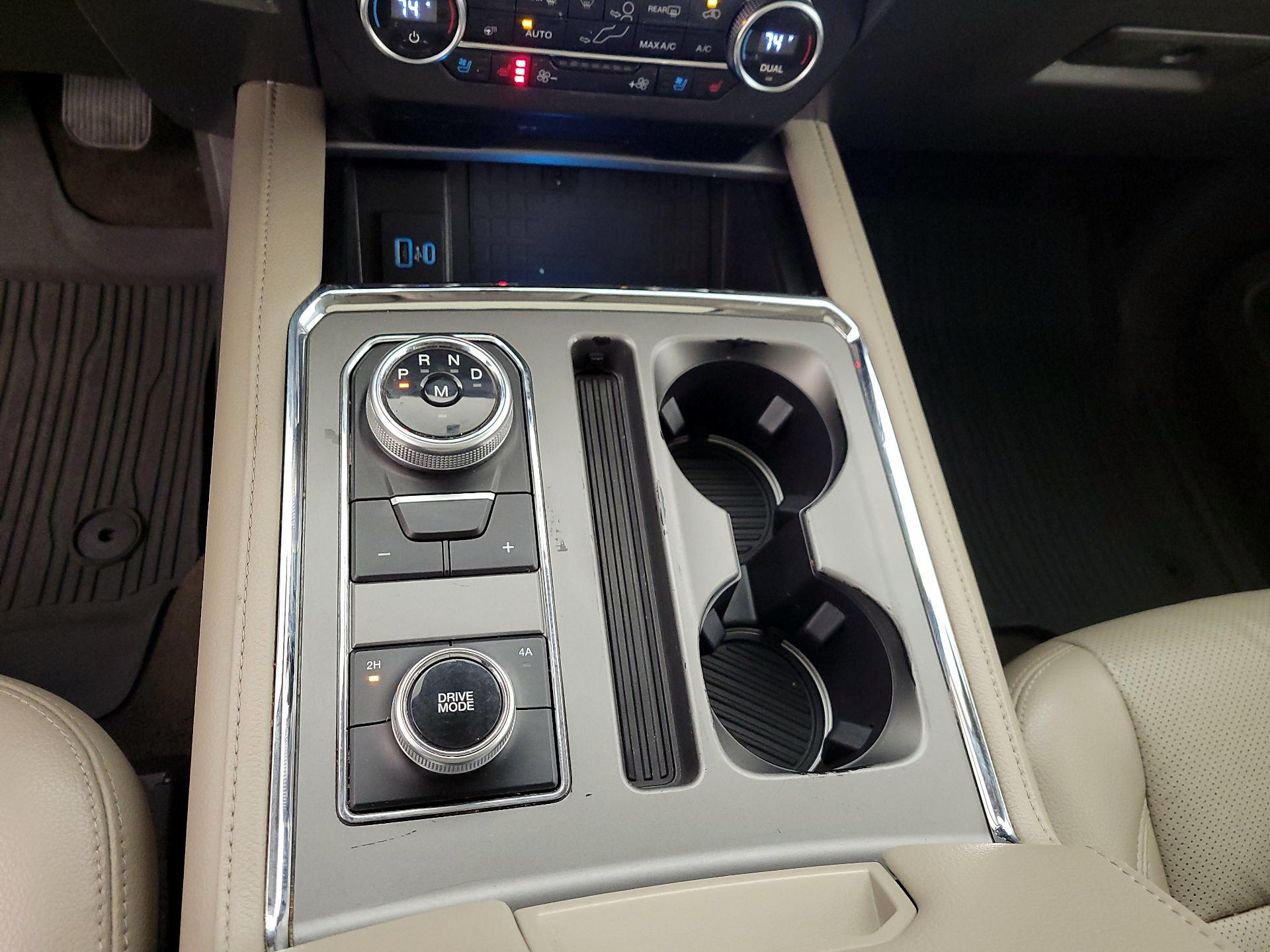 Thumbnail: 2020 Ford Expedition - 18