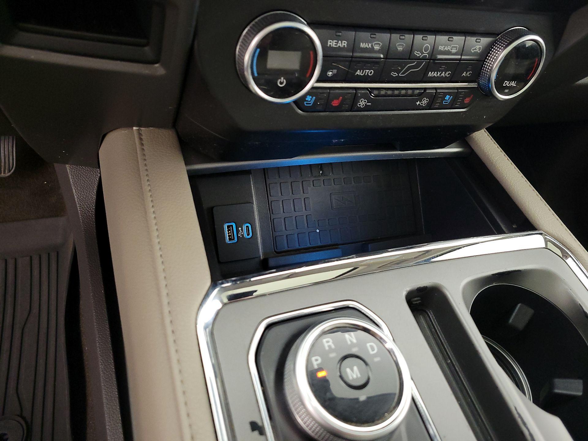 Thumbnail: 2020 Ford Expedition - 19