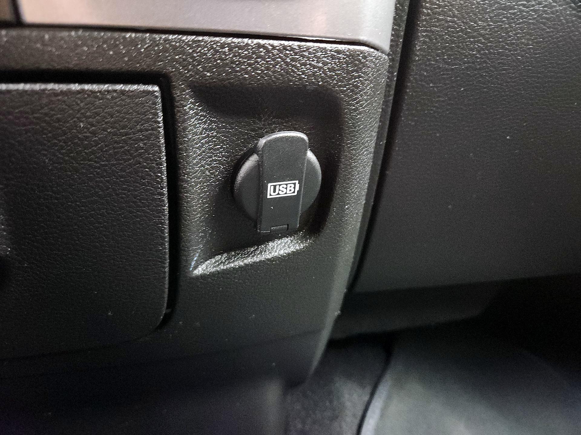 Thumbnail: 2024 RAM 1500 Classic - 18