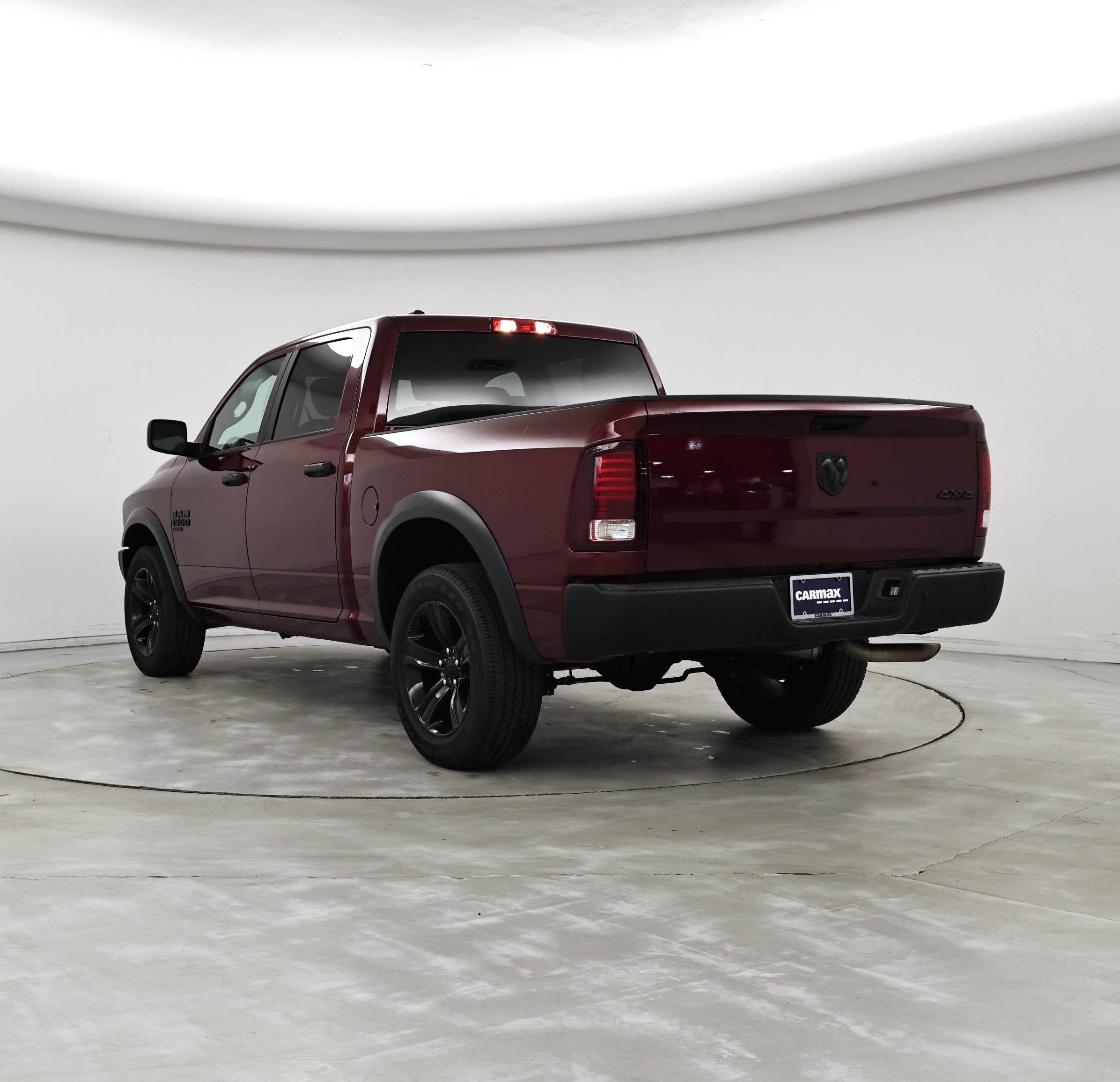 Thumbnail: 2024 RAM 1500 Classic - 2