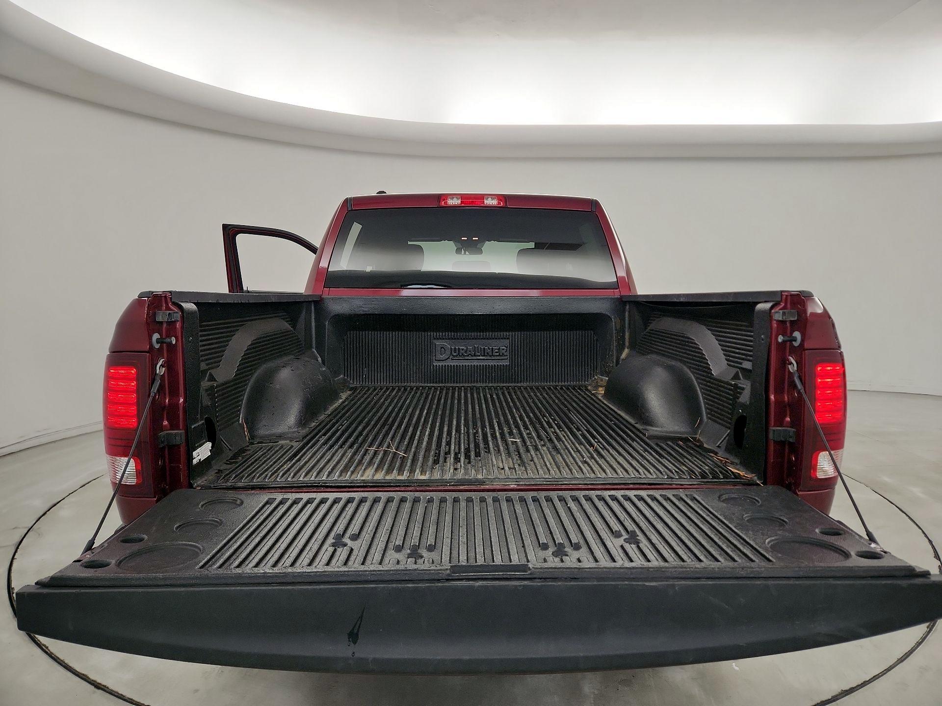 Thumbnail: 2024 RAM 1500 Classic - 20