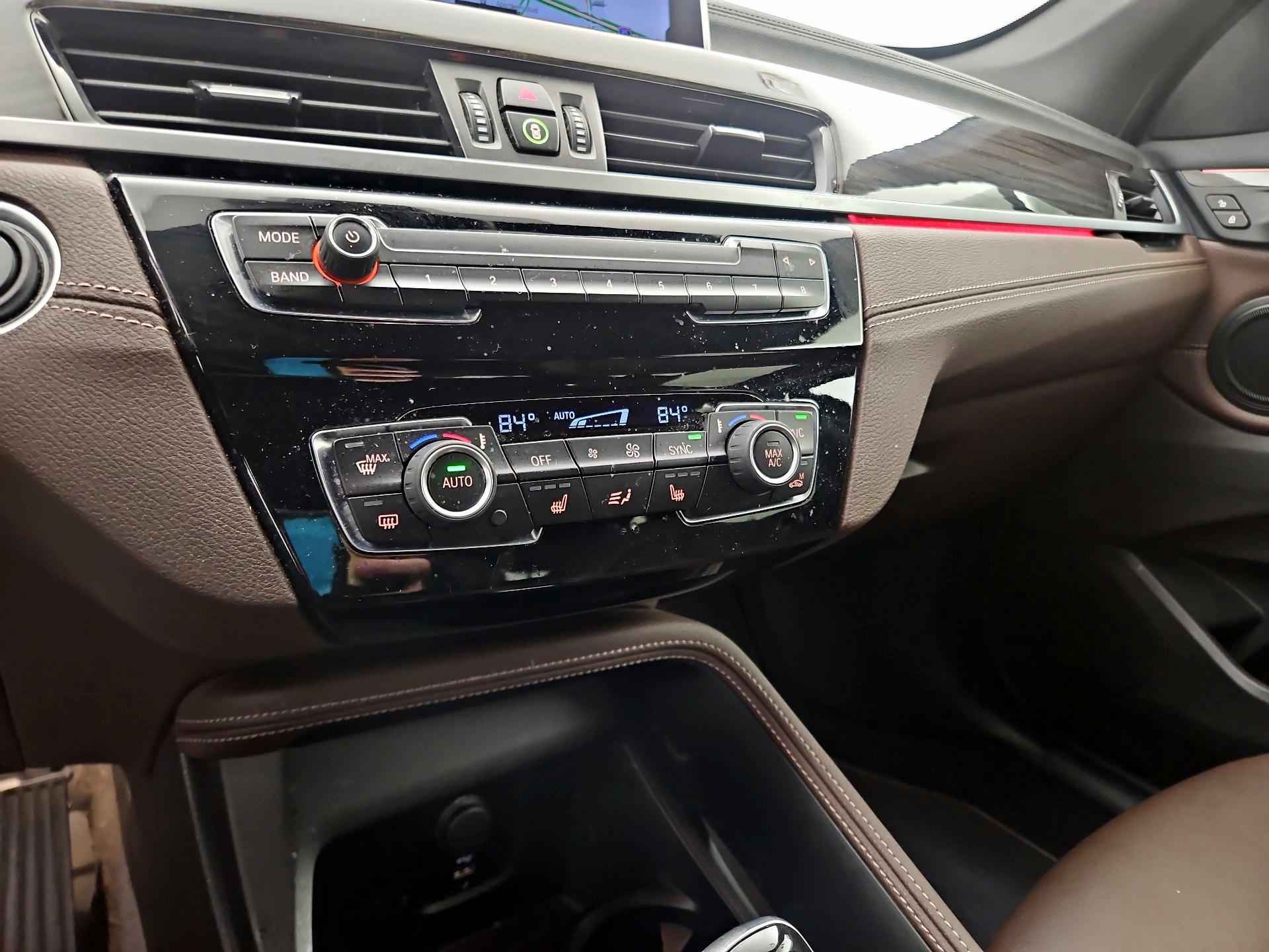 Thumbnail: 2021 BMW X1 - 17