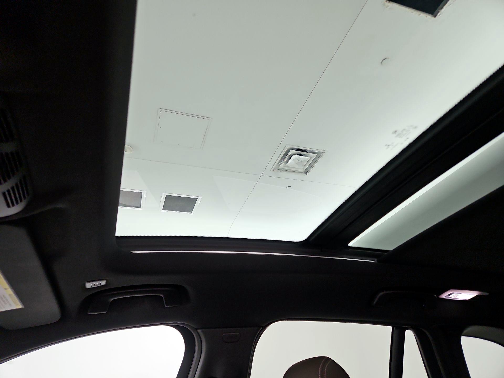 Thumbnail: 2021 BMW X1 - 20