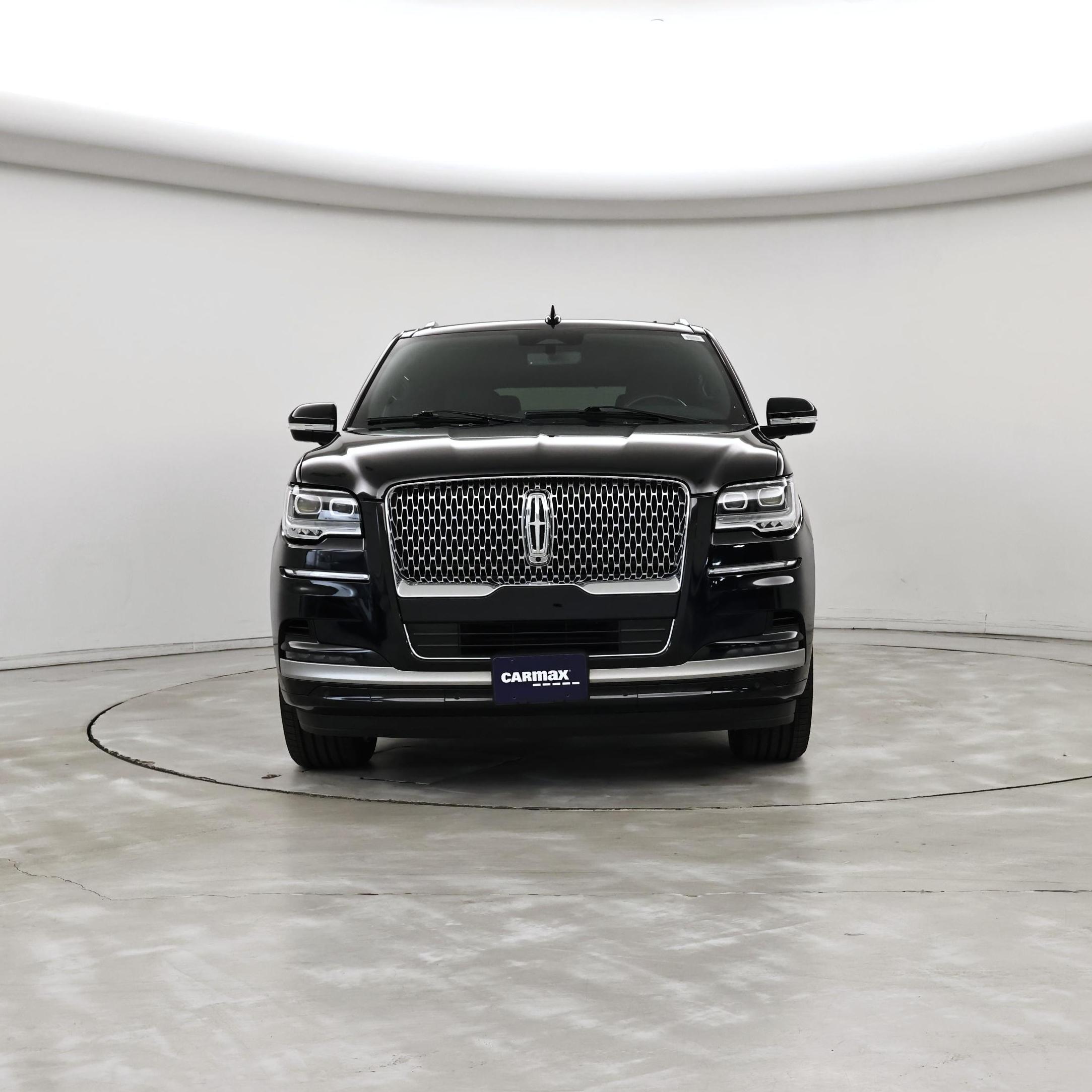 Thumbnail: 2024 Lincoln Navigator - 5