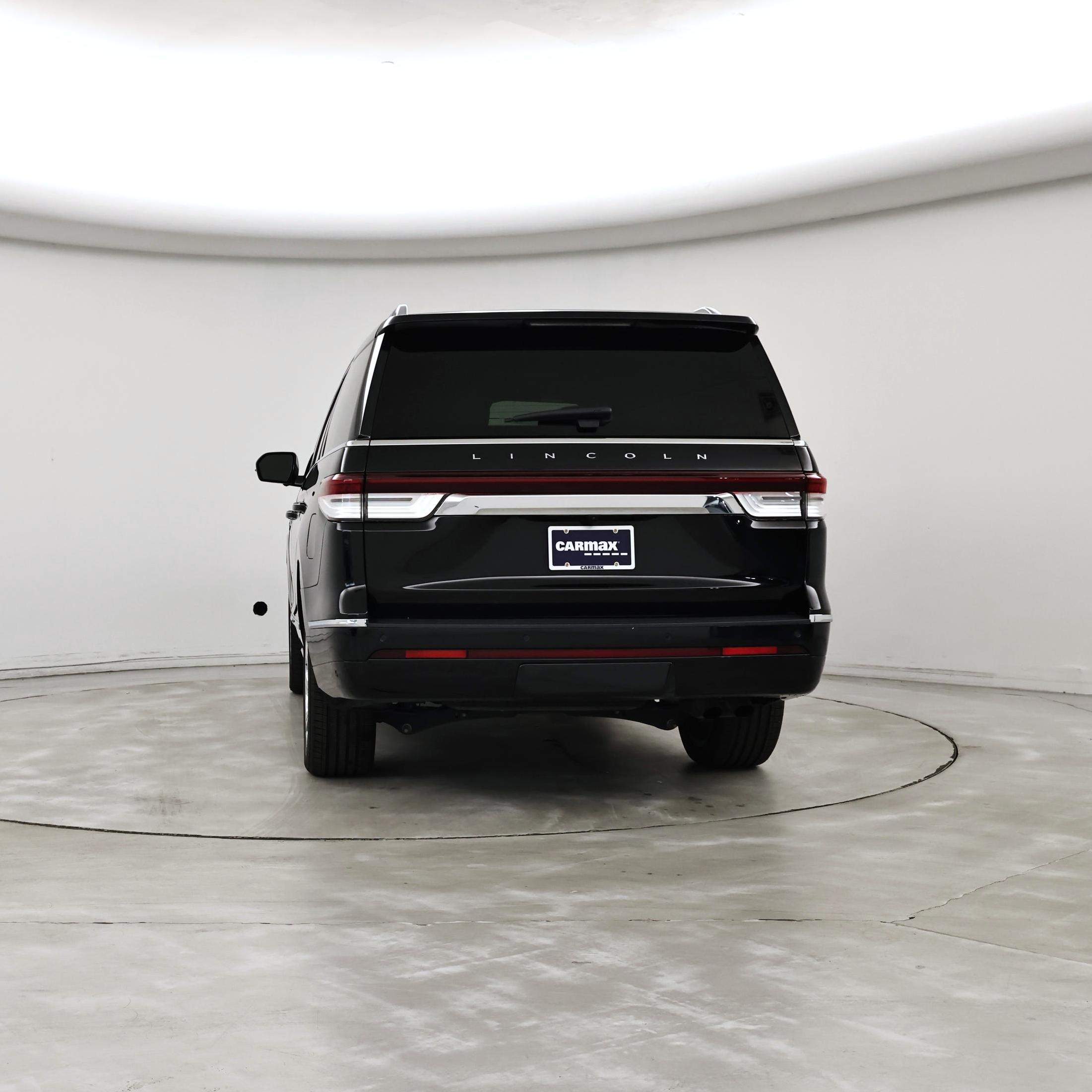 Thumbnail: 2024 Lincoln Navigator - 6
