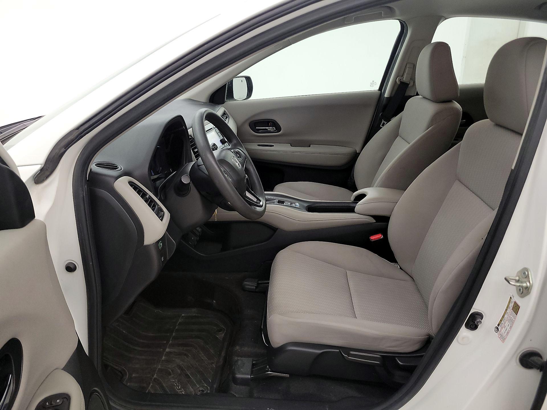 Thumbnail: 2017 Honda HR-V - 11