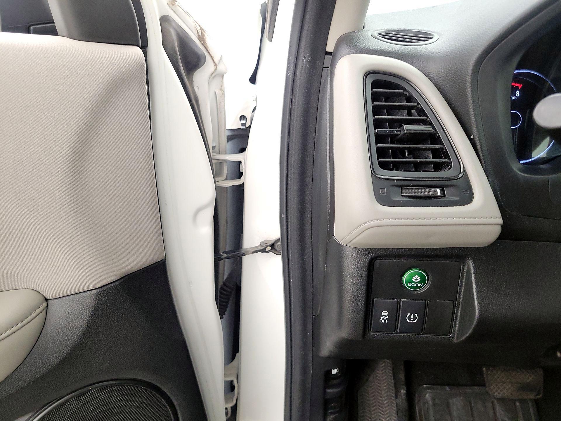 Thumbnail: 2017 Honda HR-V - 13