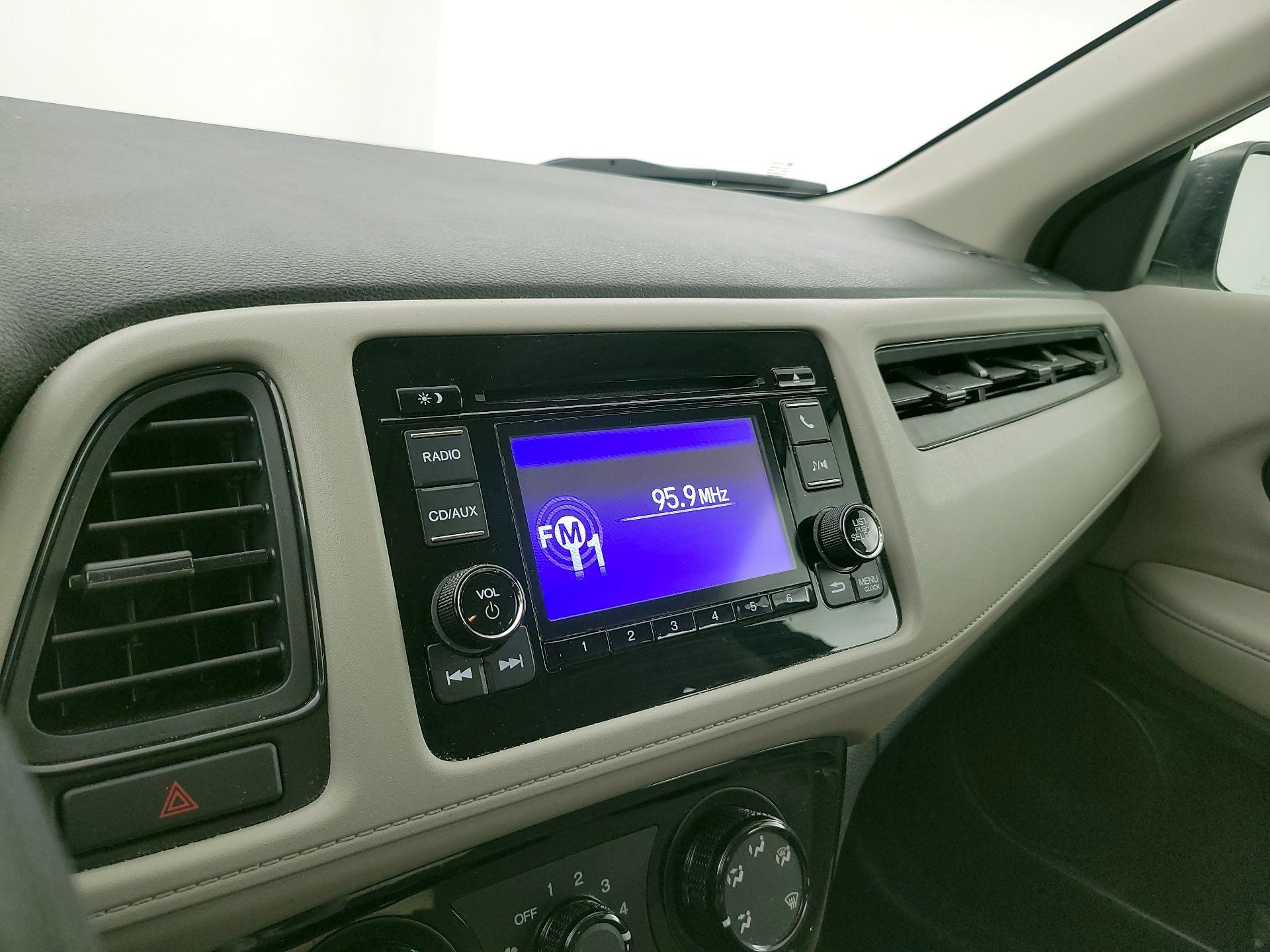 Thumbnail: 2017 Honda HR-V - 15