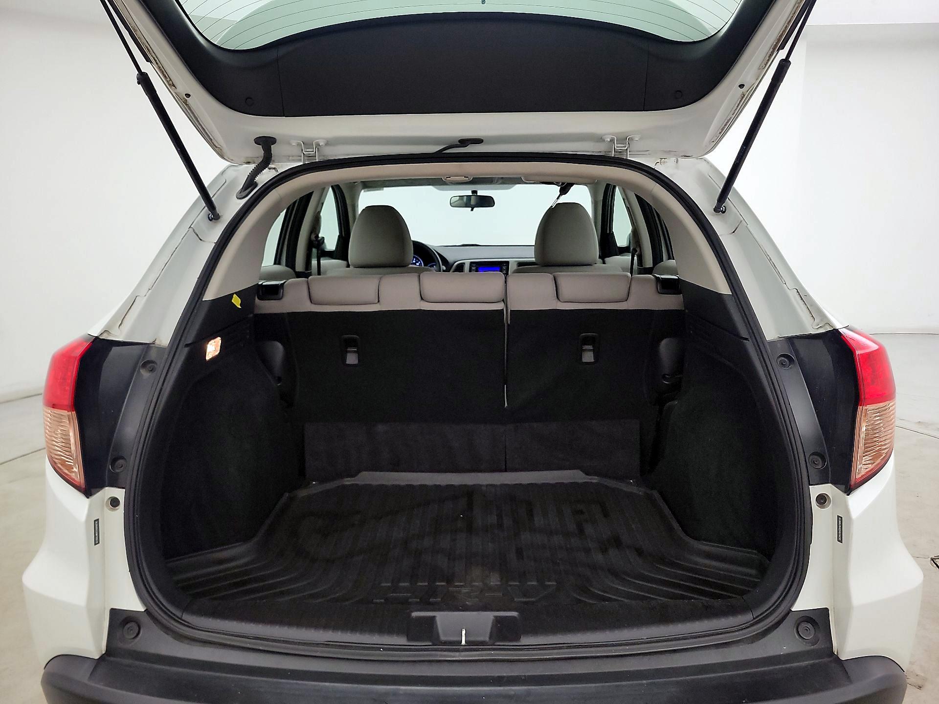 Thumbnail: 2017 Honda HR-V - 20