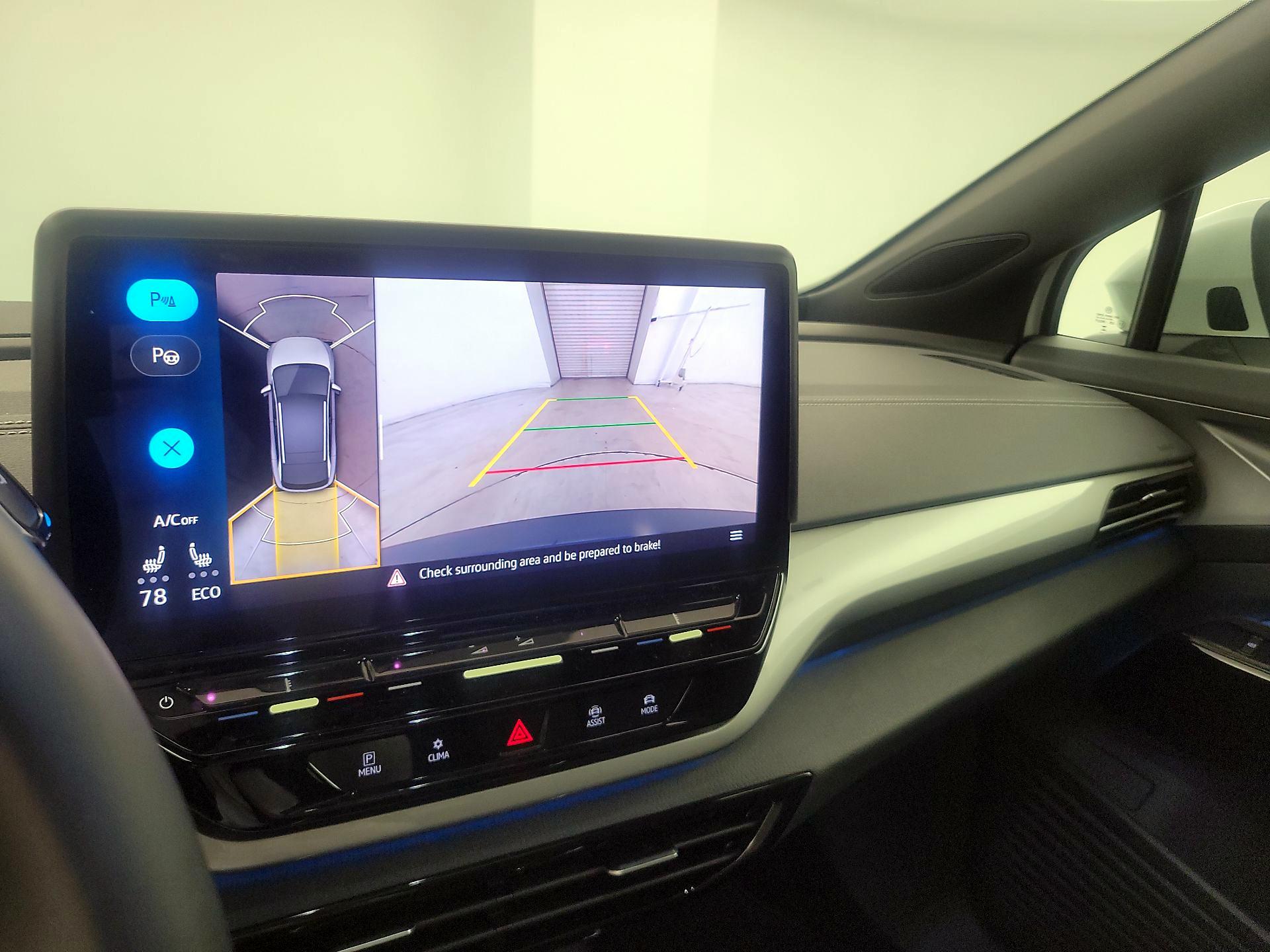 Thumbnail: 2023 Volkswagen ID.4 - 15