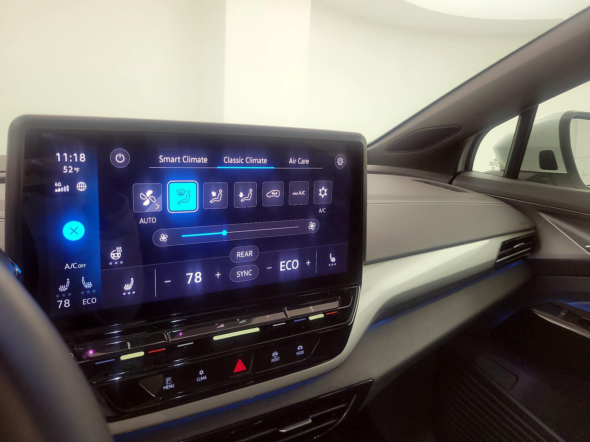 Thumbnail: 2023 Volkswagen ID.4 - 17