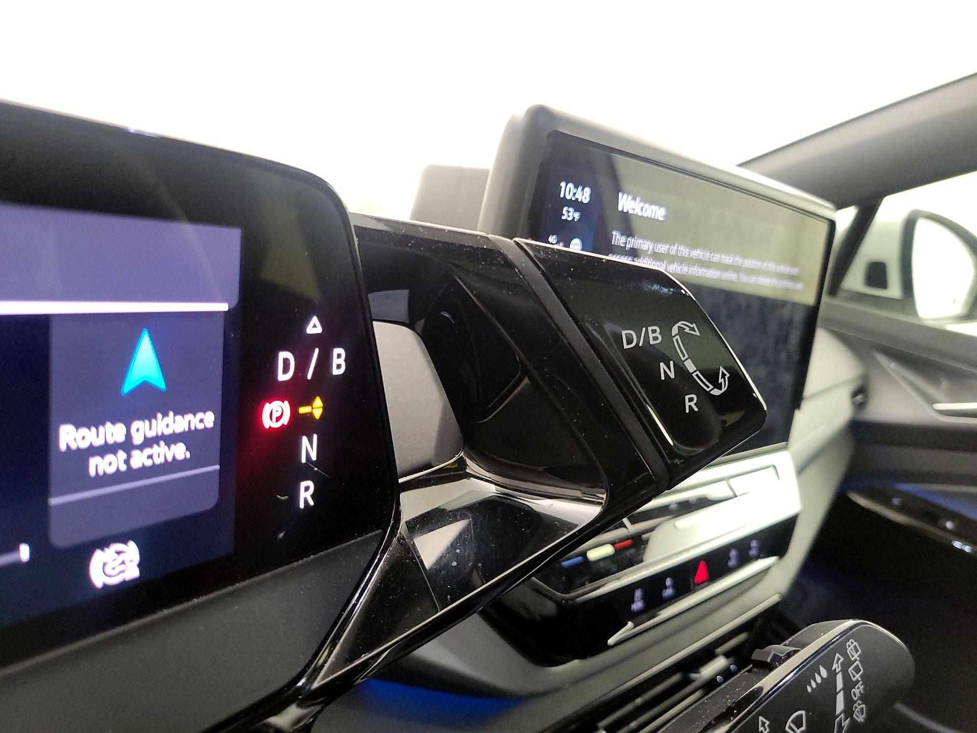 Thumbnail: 2023 Volkswagen ID.4 - 18