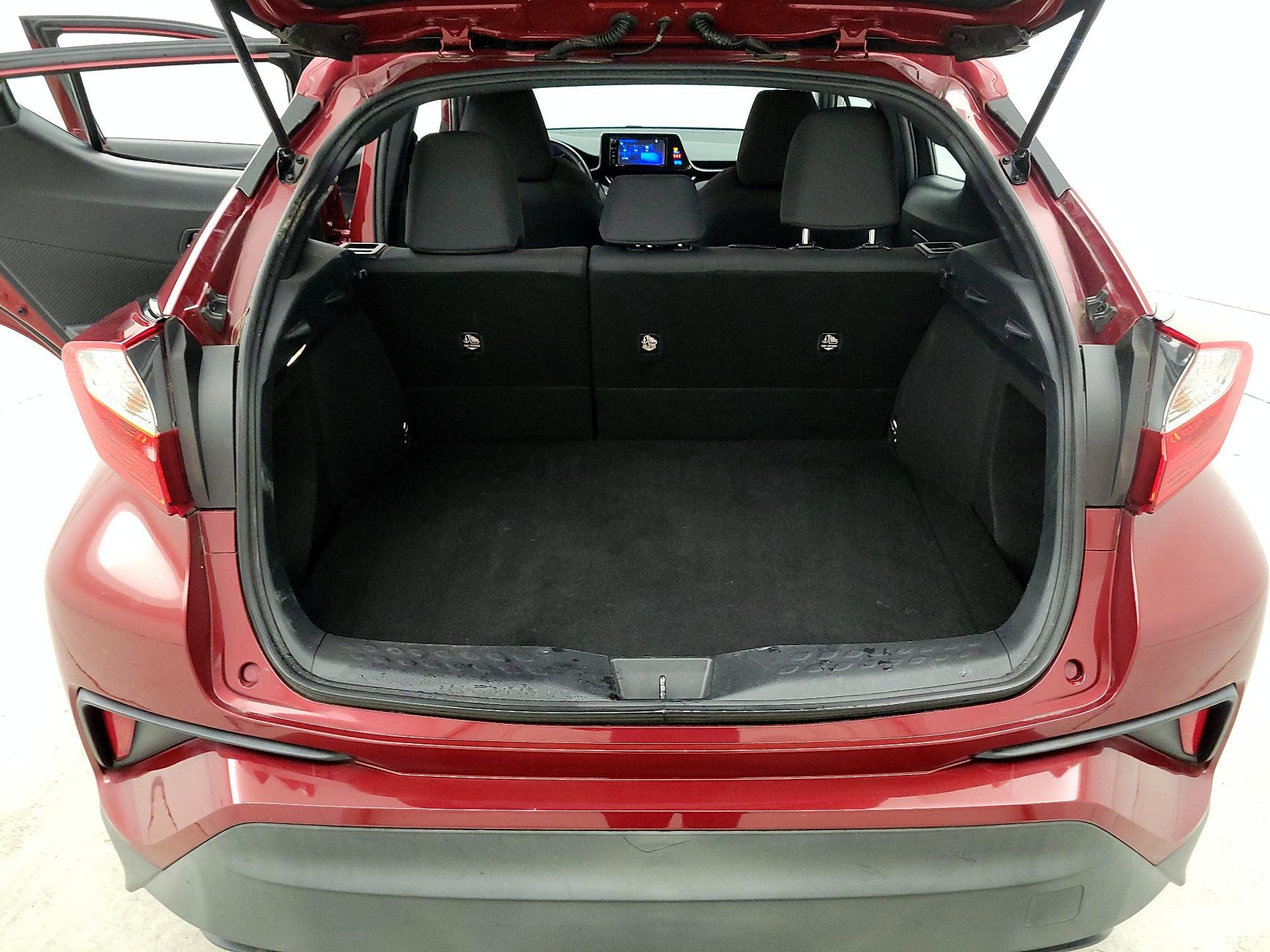 Thumbnail: 2018 Toyota C-HR - 20