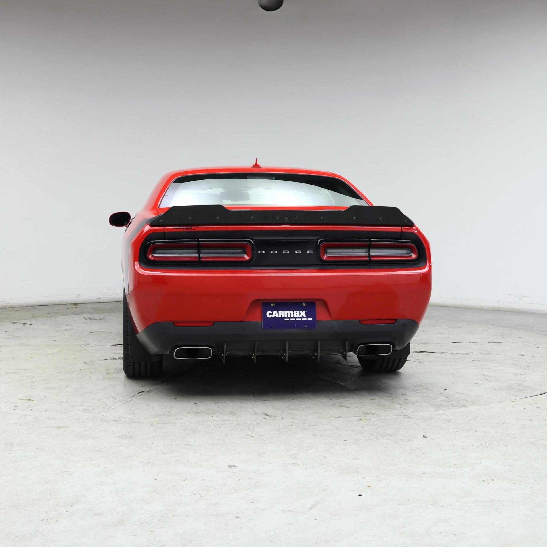 Thumbnail: 2016 Dodge Challenger - 6