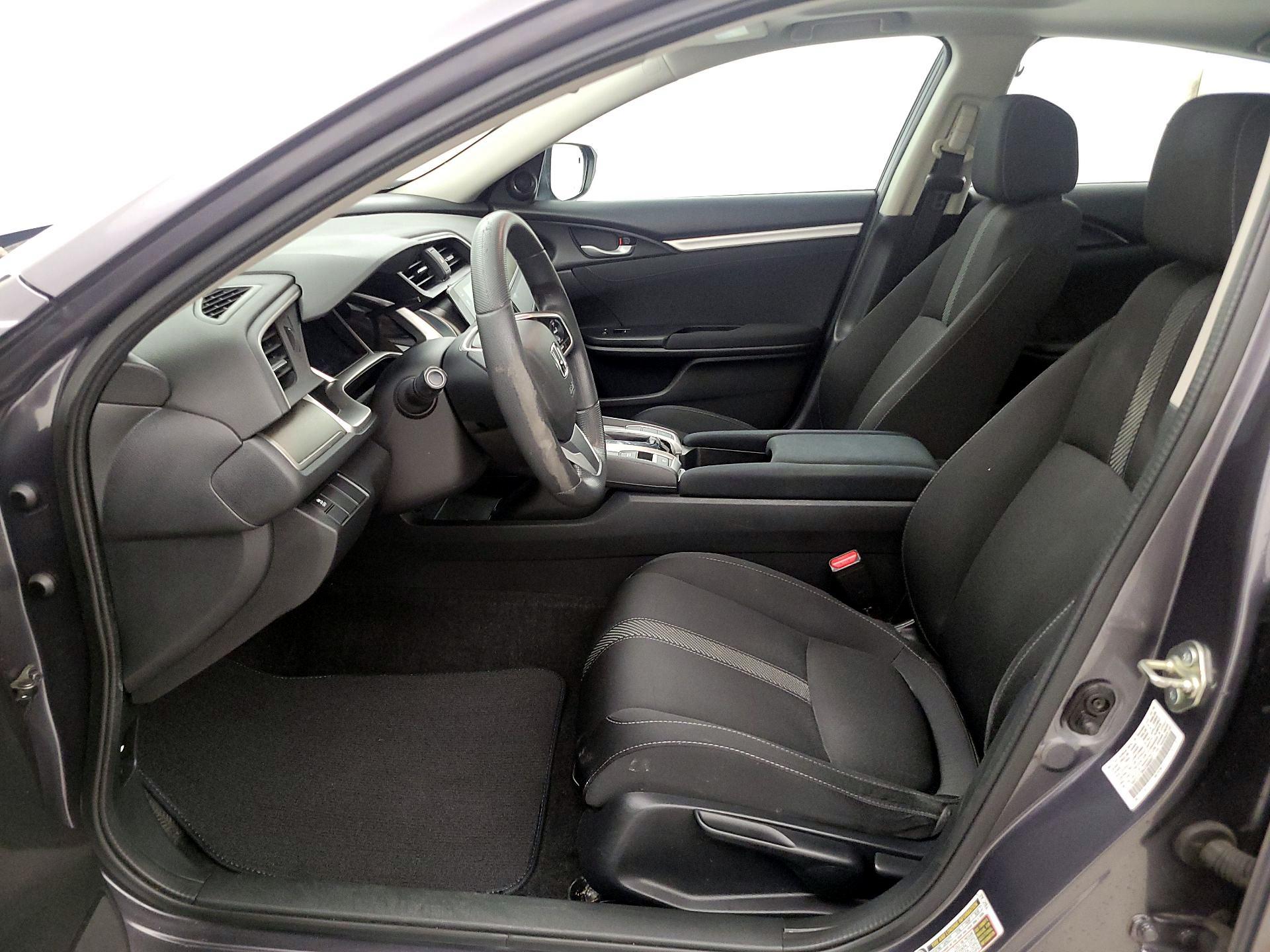 Thumbnail: 2016 Honda Civic - 11